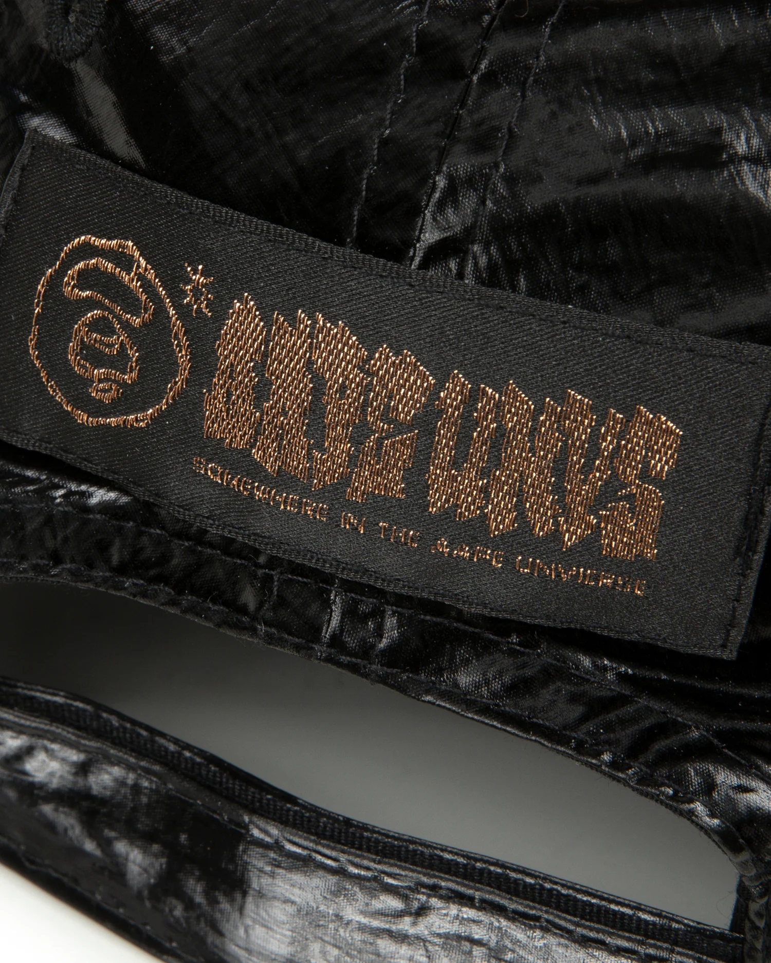 Logo embellished textured cap - Image 4