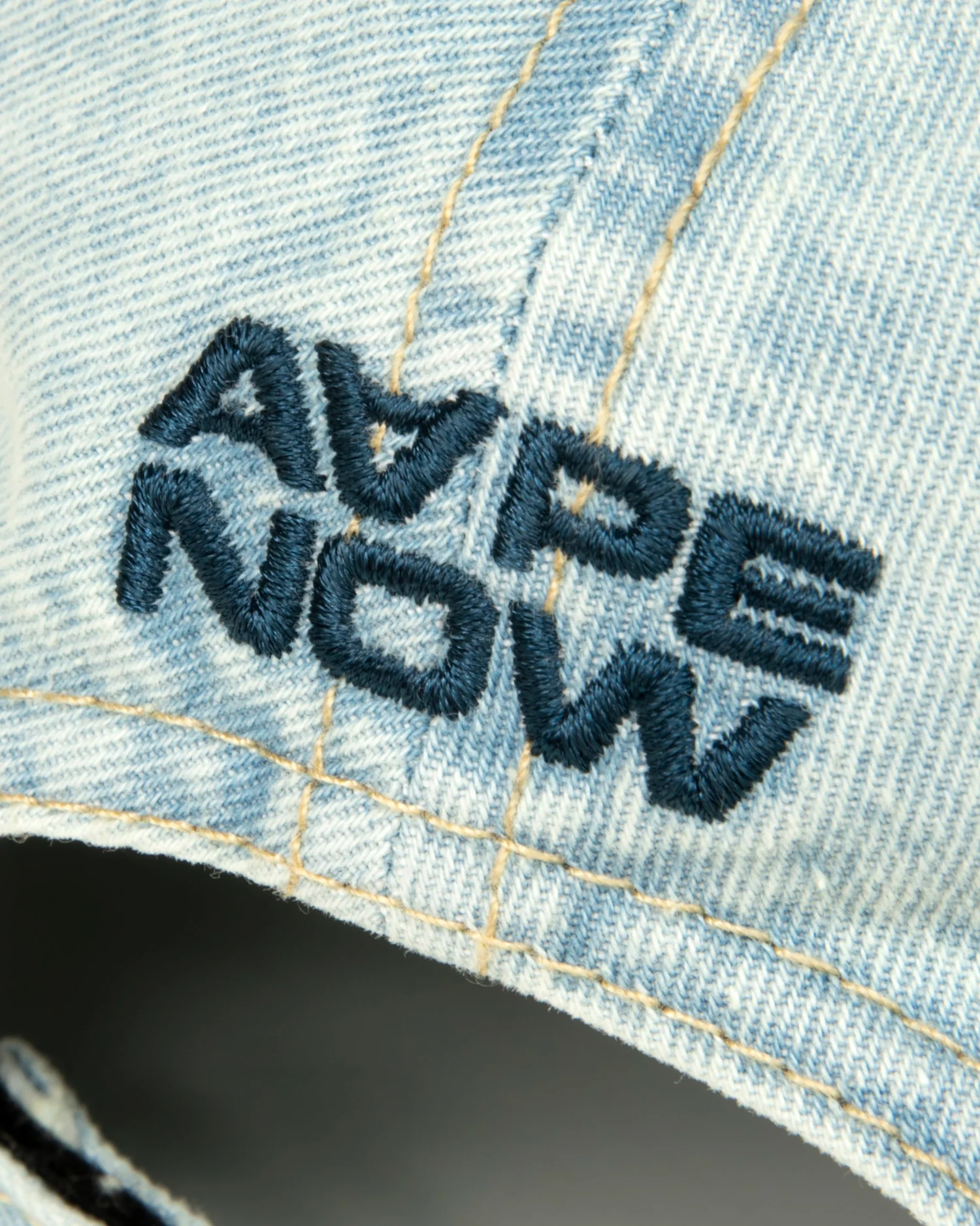 AAPENOW moonface cap - Image 4