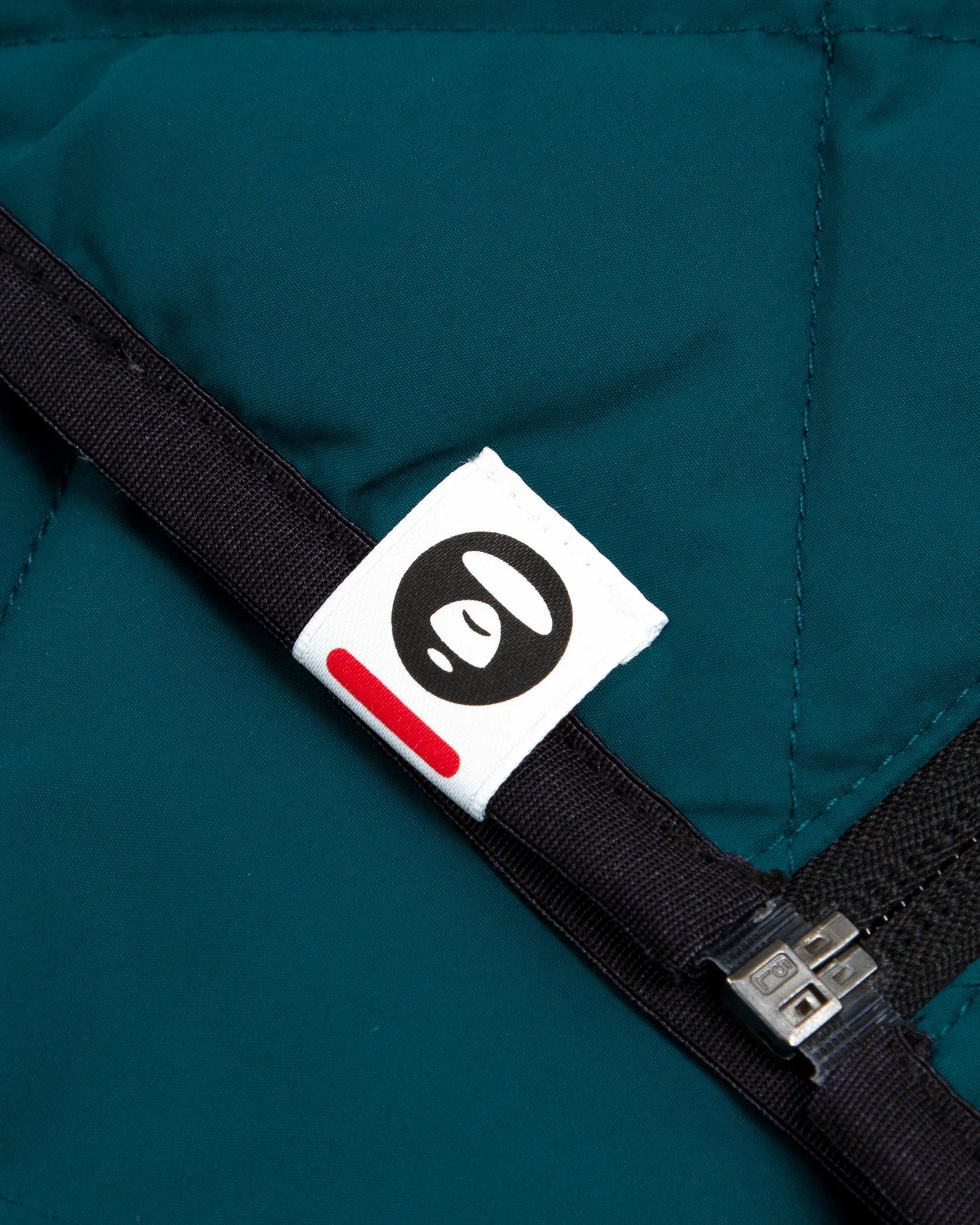 Sleeveless down jacket - Image 9