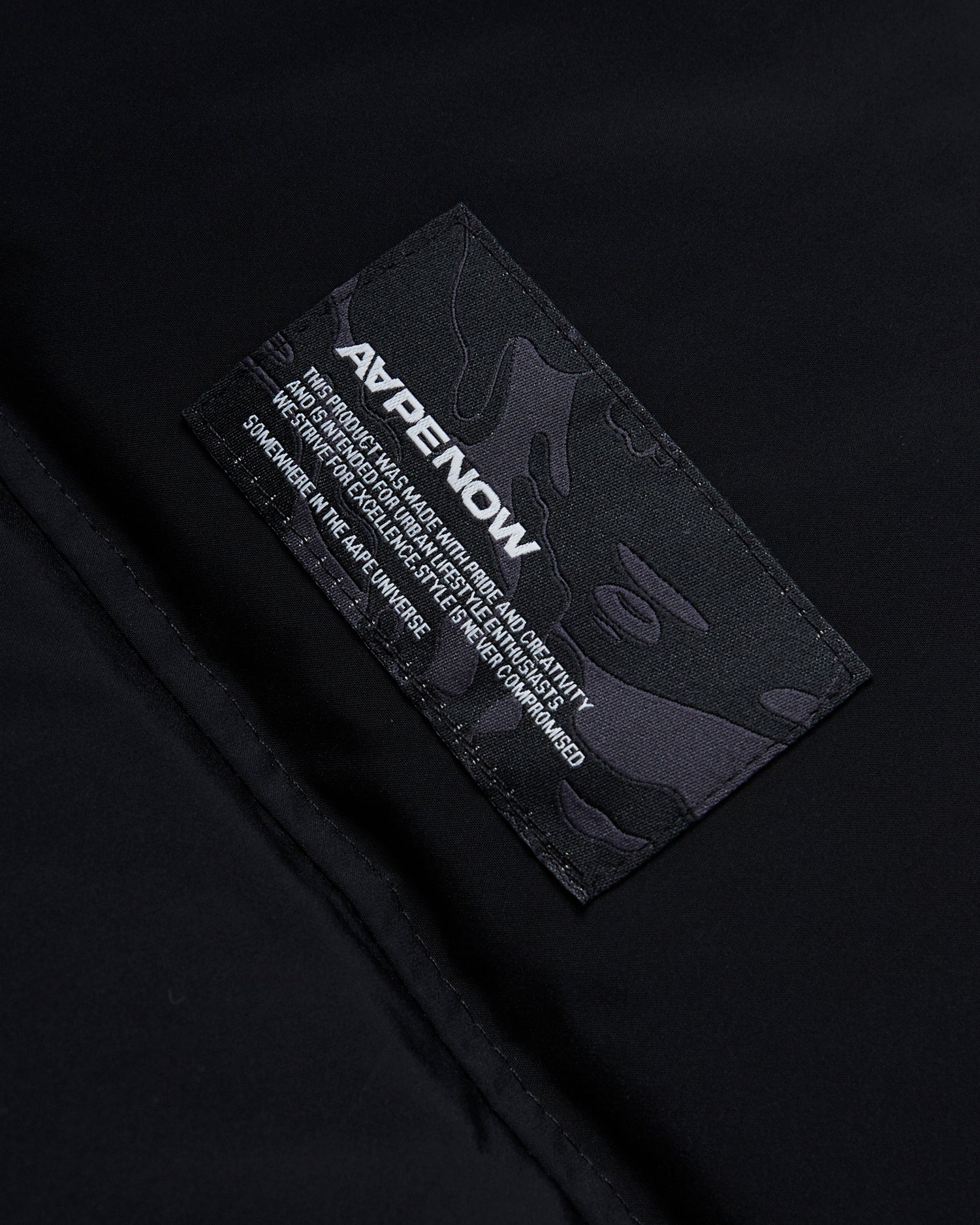 Moonface patch down vest - Image 4