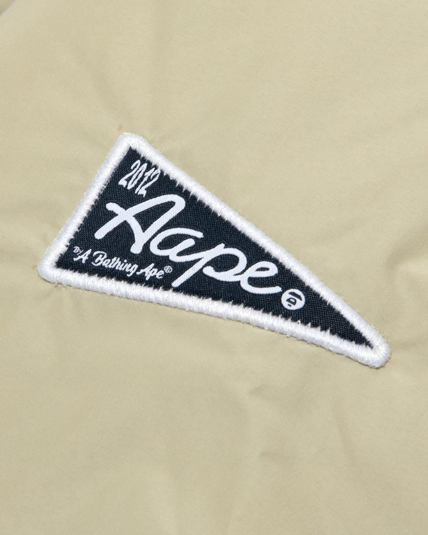 Moonface embroidered hooded down jacket - Image 3