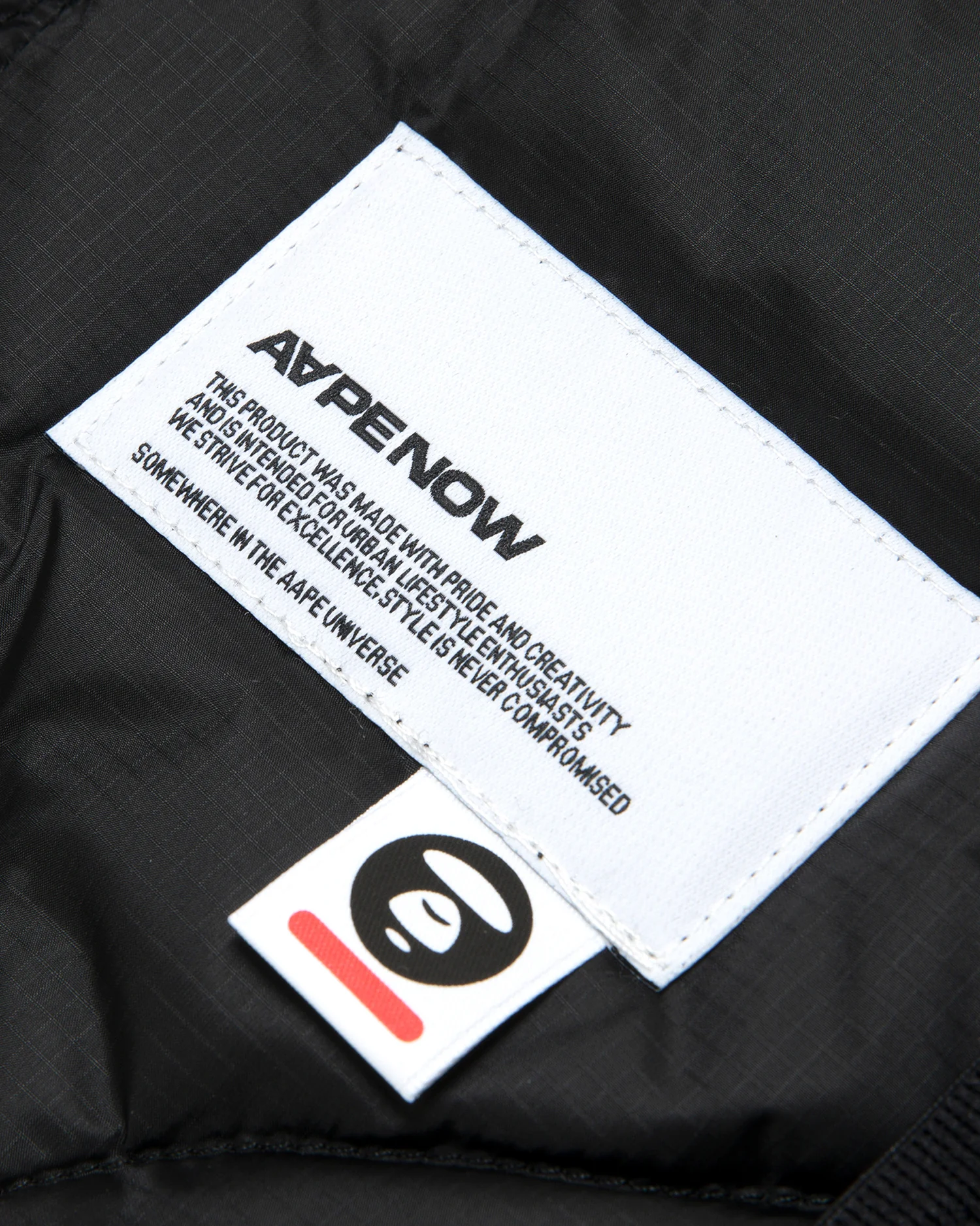 Moonface camo reversible down vest - Image 6
