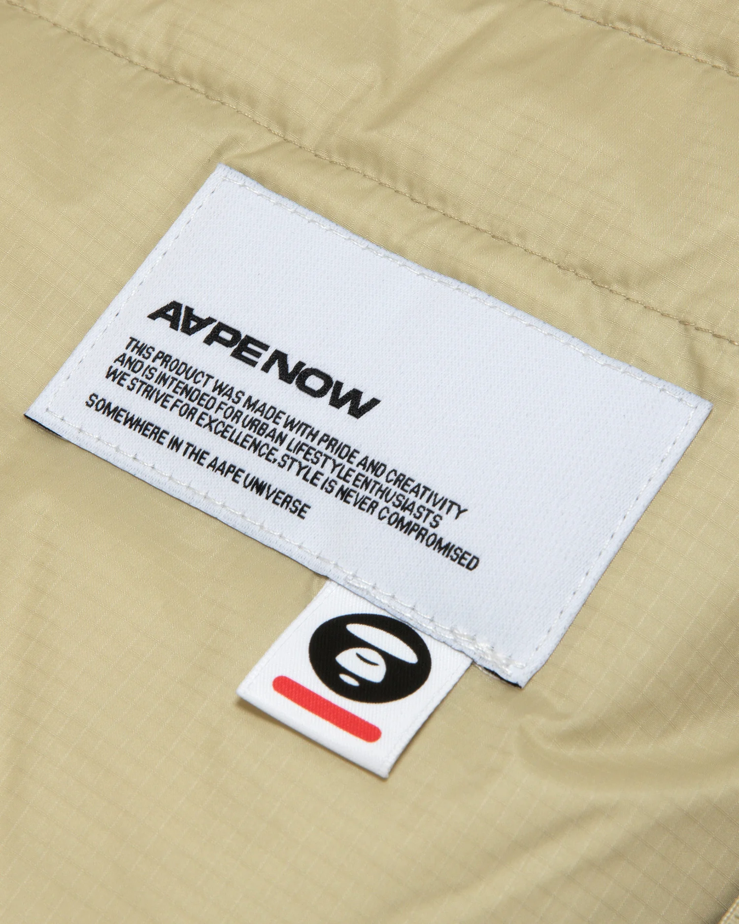 Moonface reversible camo down jacket - Image 12