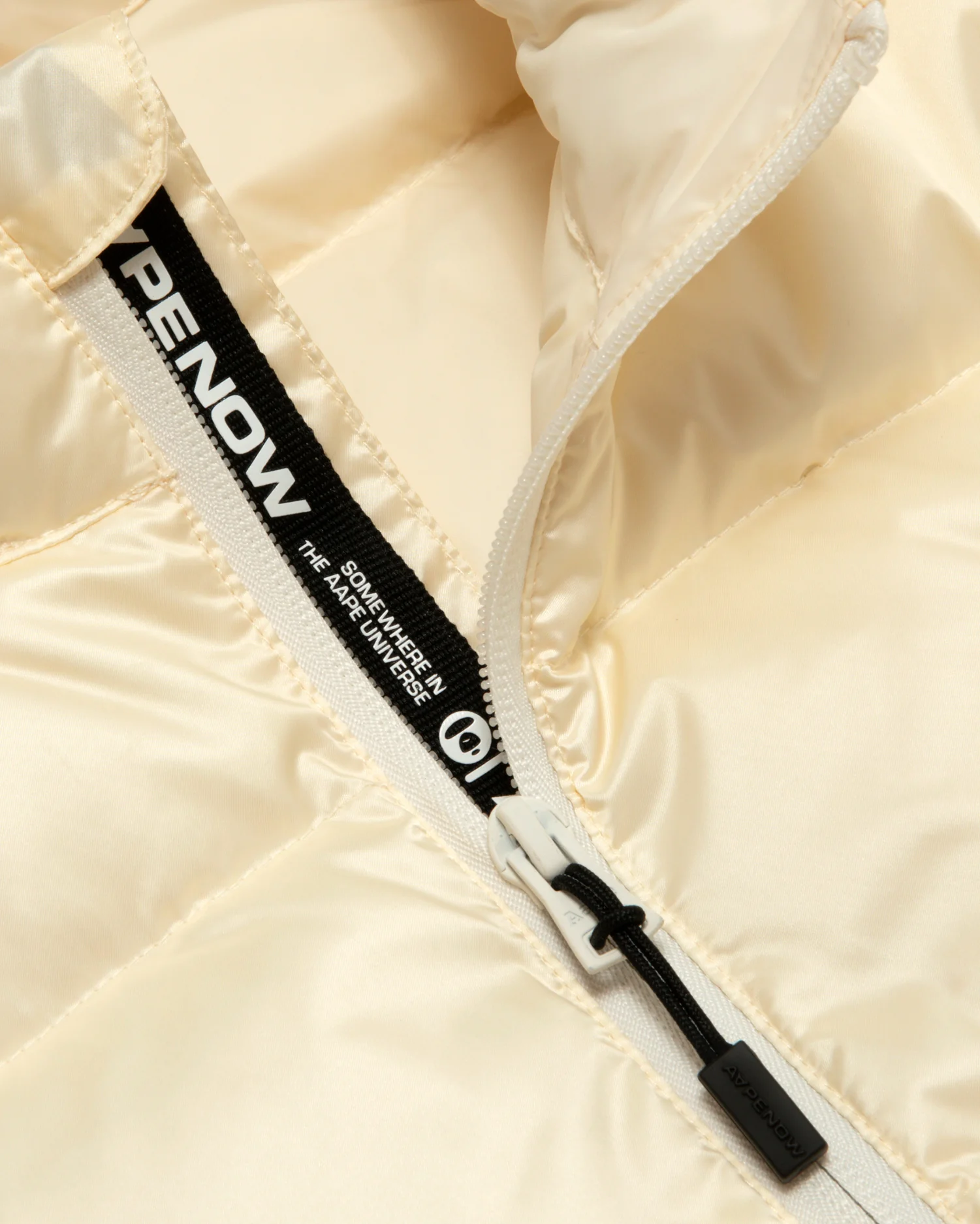 AAPENOW moonface logo puffer vest - Image 5