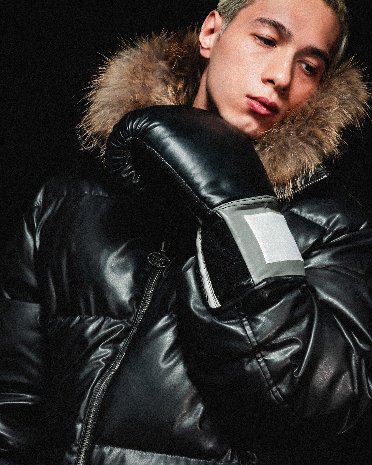 AAPEUNVS moonface zip-up puffer jacket - Image 2