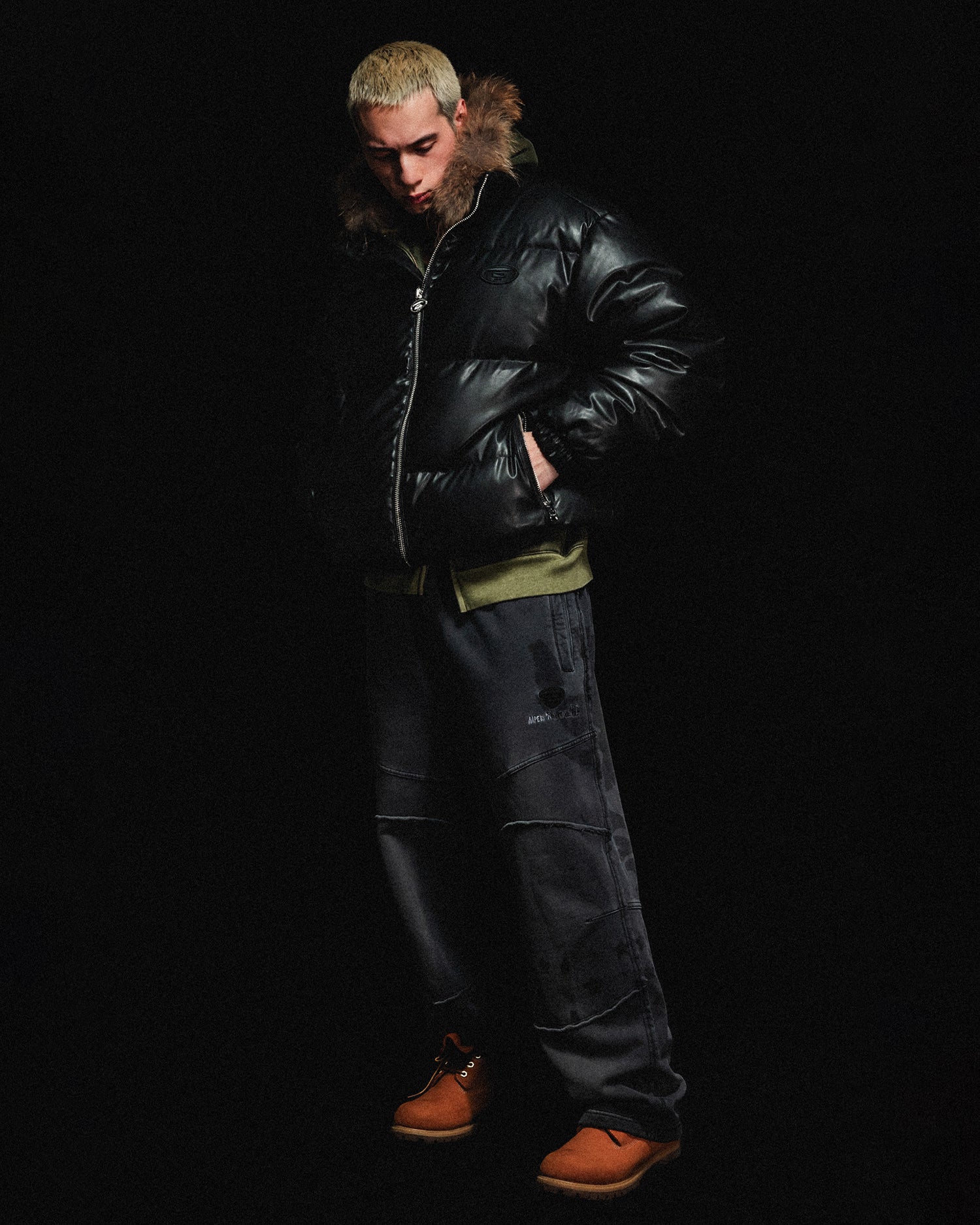 AAPEUNVS moonface zip-up puffer jacket - Image 3