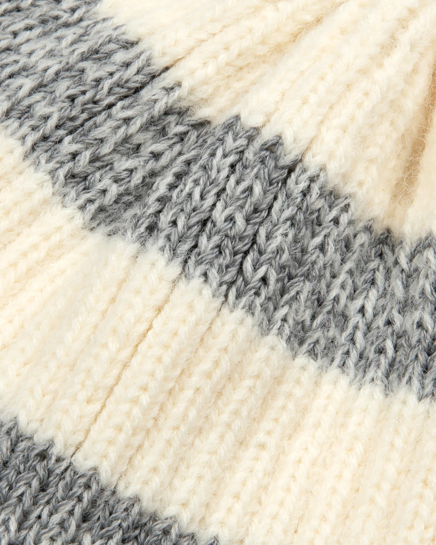 Knit beanie - Image 10