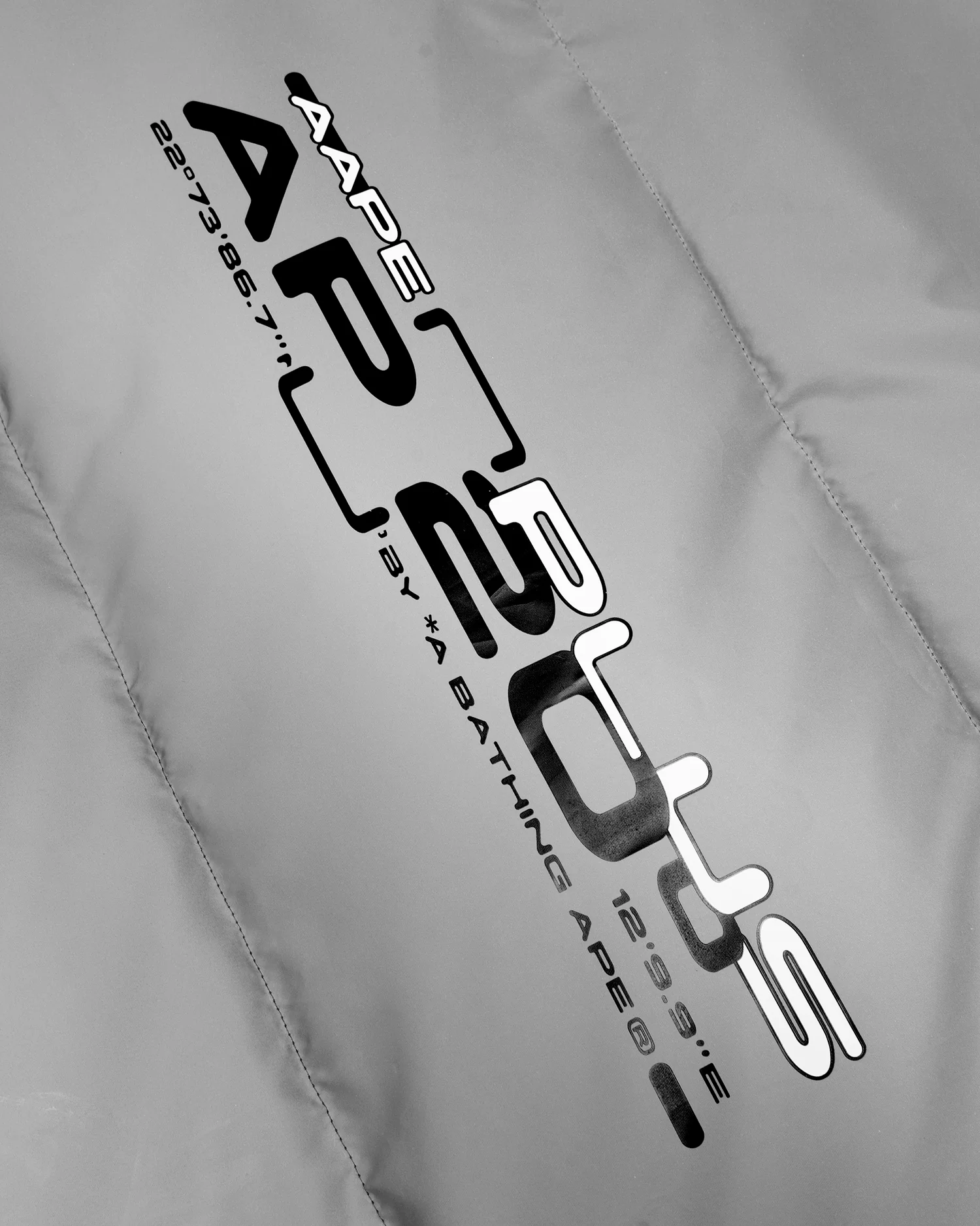 Moonface patch padded jacket - Image 4