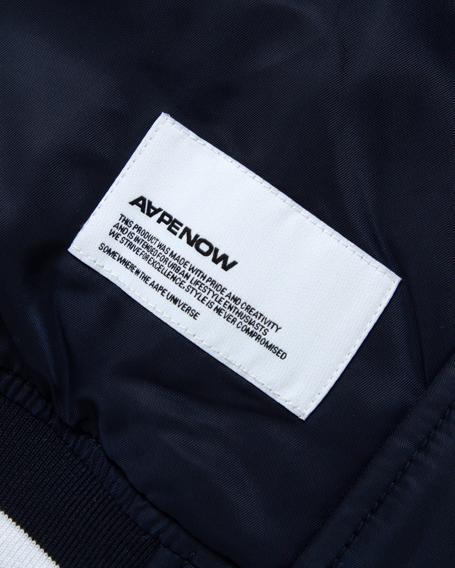 Moonface patch bomber jacket - Image 19