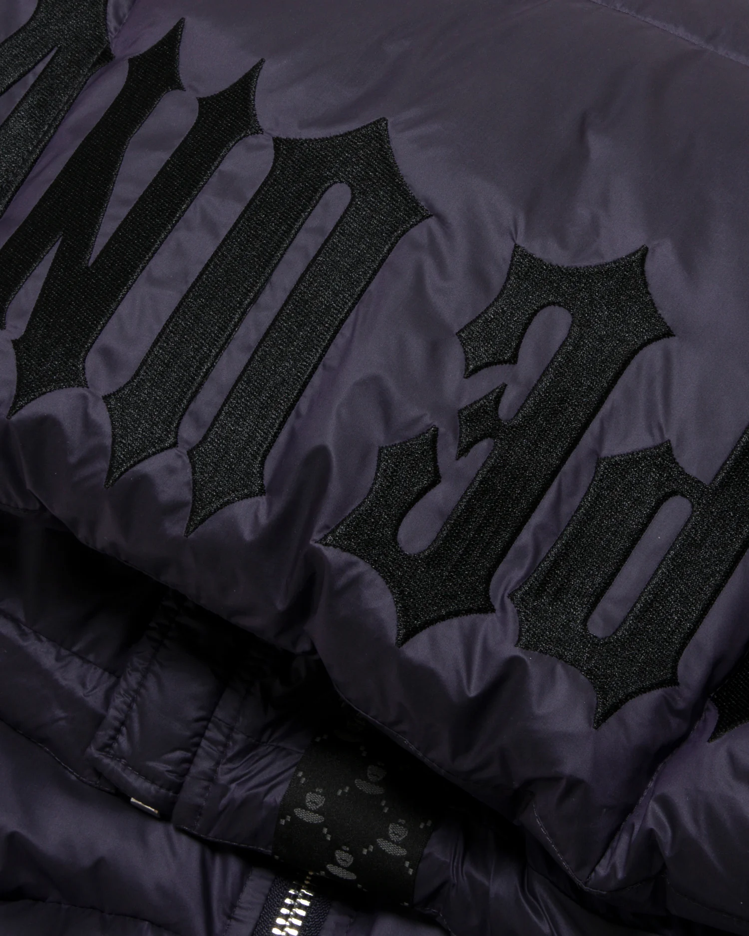 Moonface patch reversible puffer jacket - Image 13