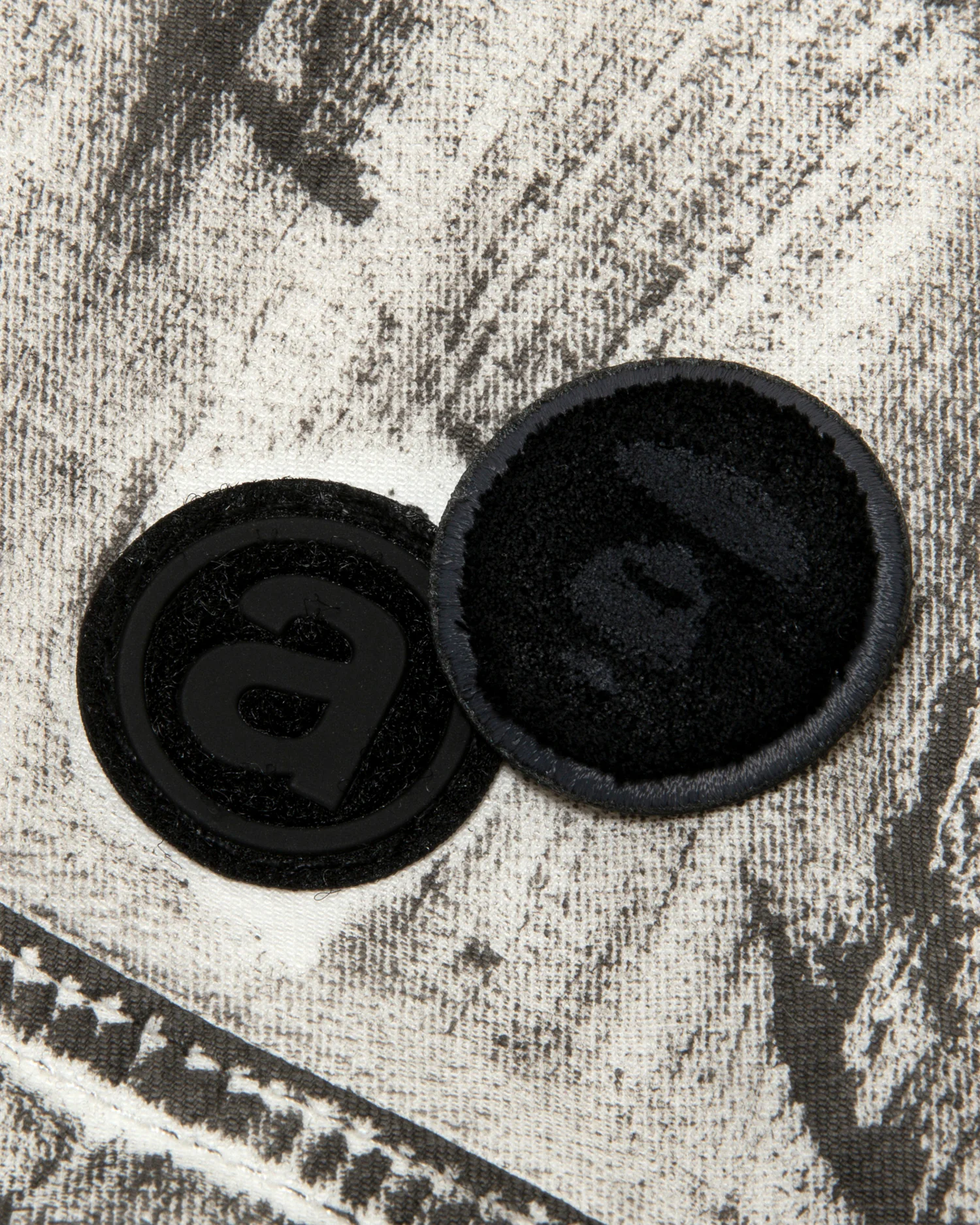 Moonface patch shirt jacket - Image 3