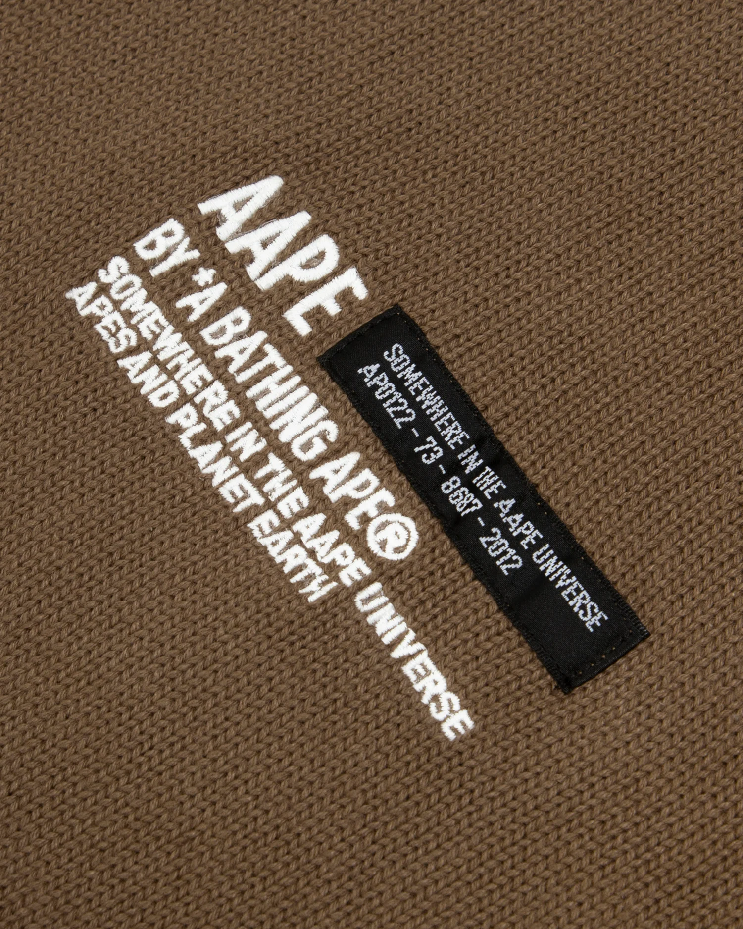 Moonface patch knit vest - Image 4