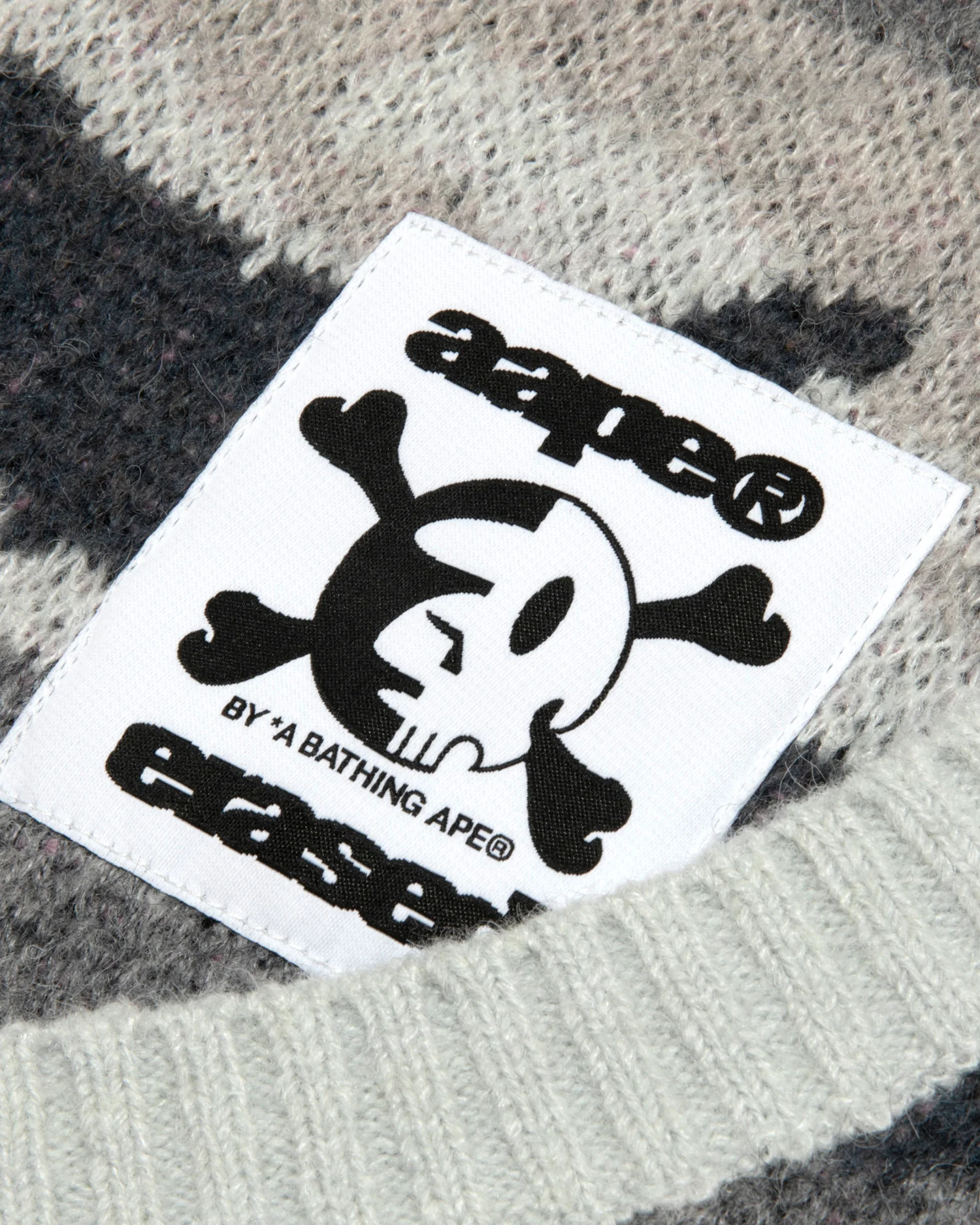X Erased camo knit hoodie - Image 5