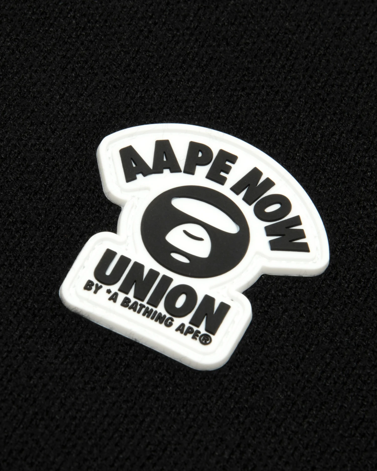 AAPENOW moonface v-neck cardigan - Image 11