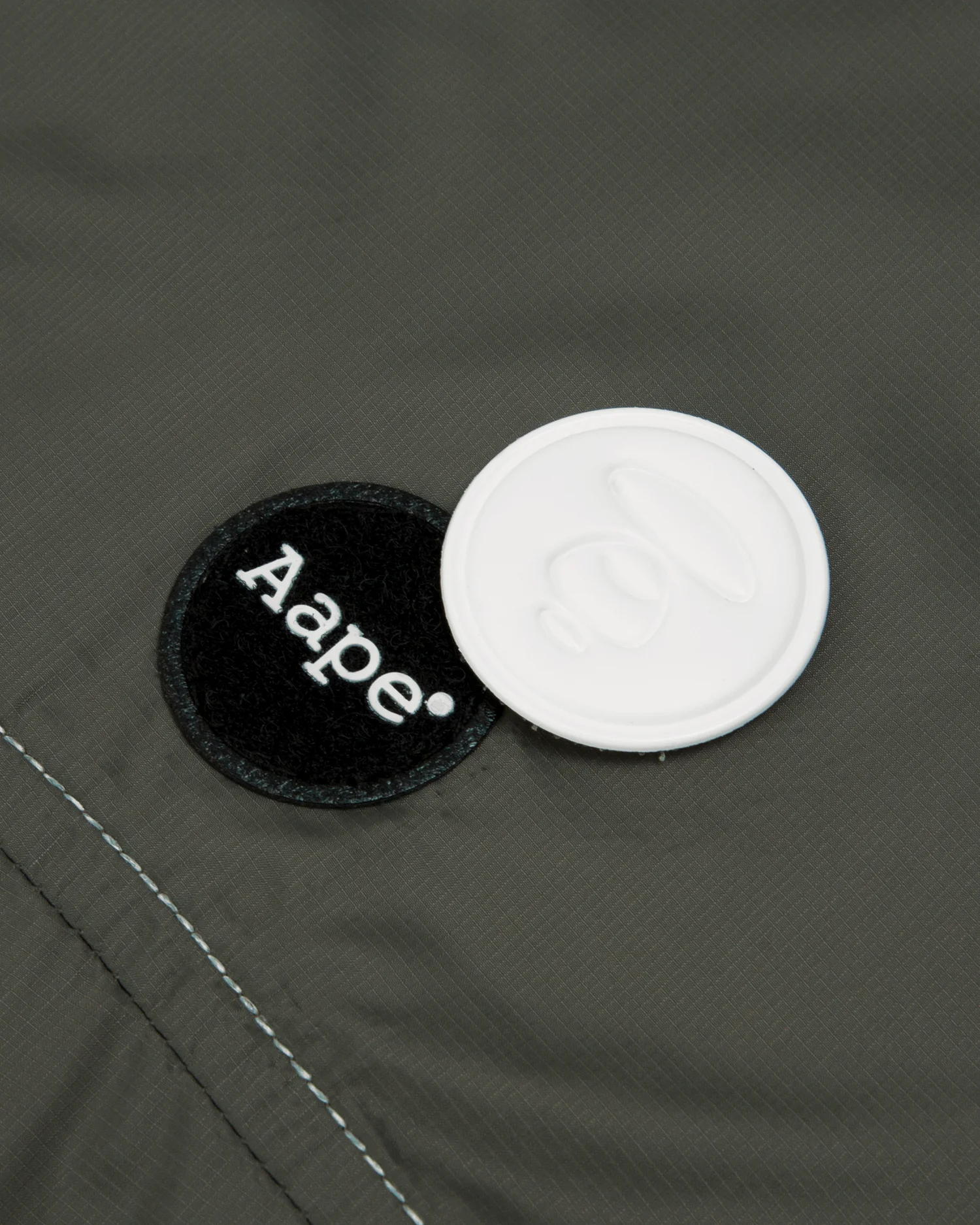 Moonface hooded lightweight jacket - Image 13