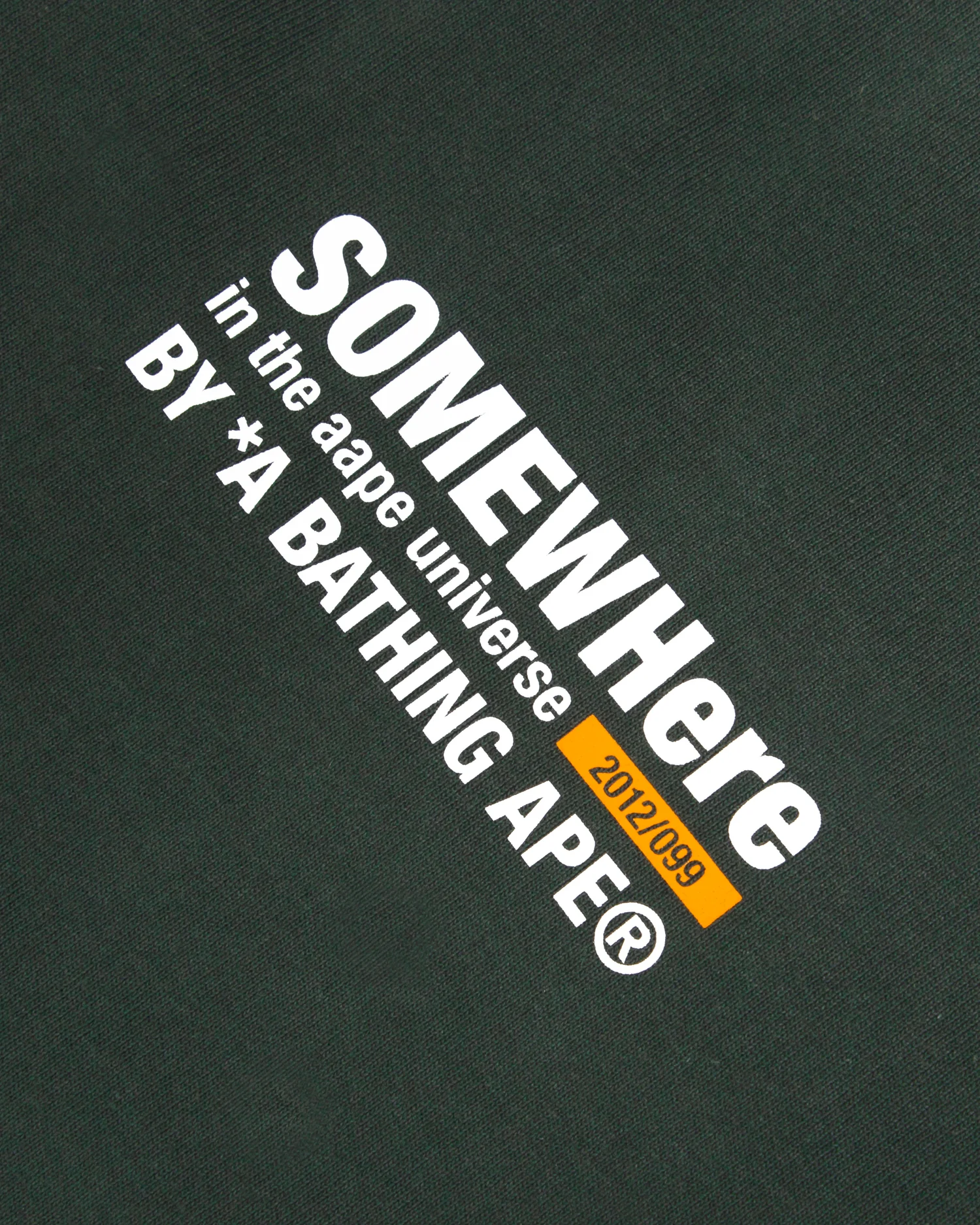 Moonface graphic long sleeve tee - Image 9