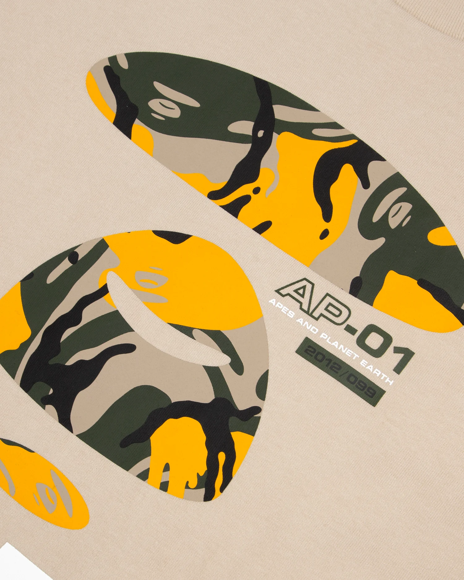 Moonface camo graphic L/S tee - Image 3