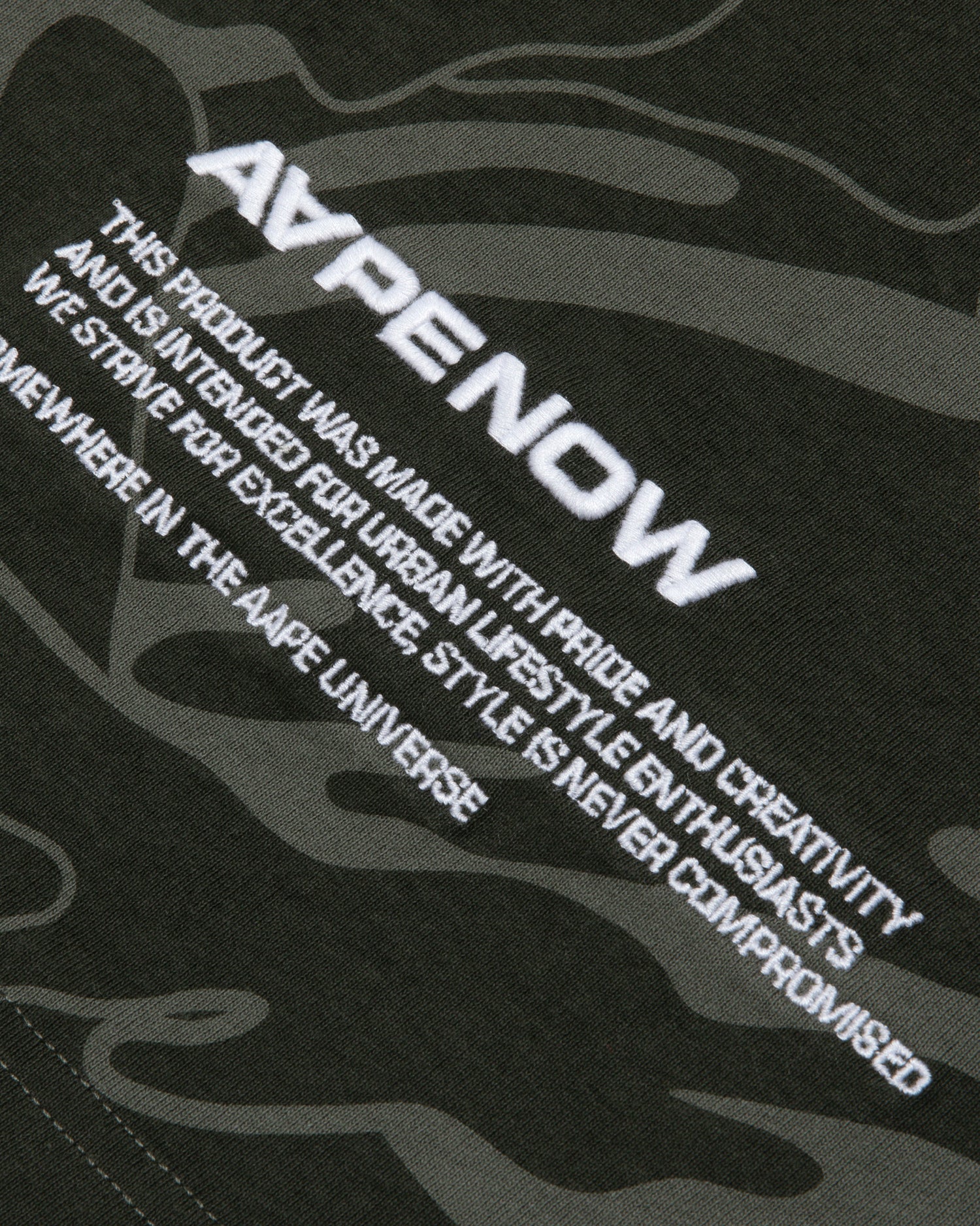 Moonface patch camo long-sleeve tee - Image 9