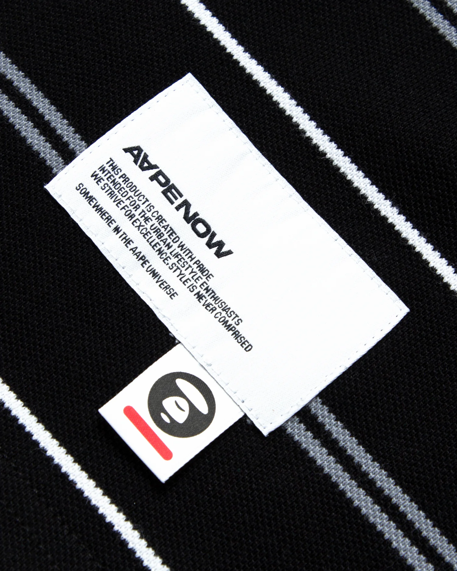 Moonface patch striped polo - Image 4