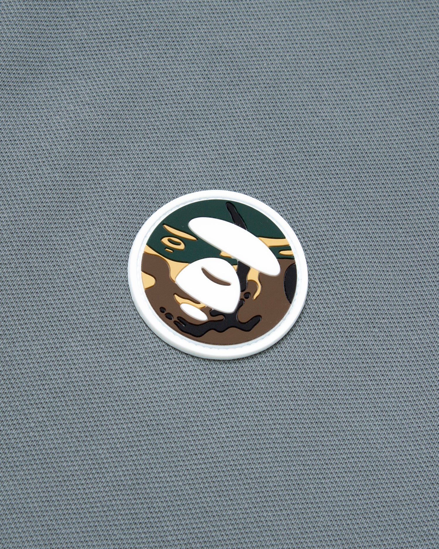 Moonface camo patch polo - Image 8
