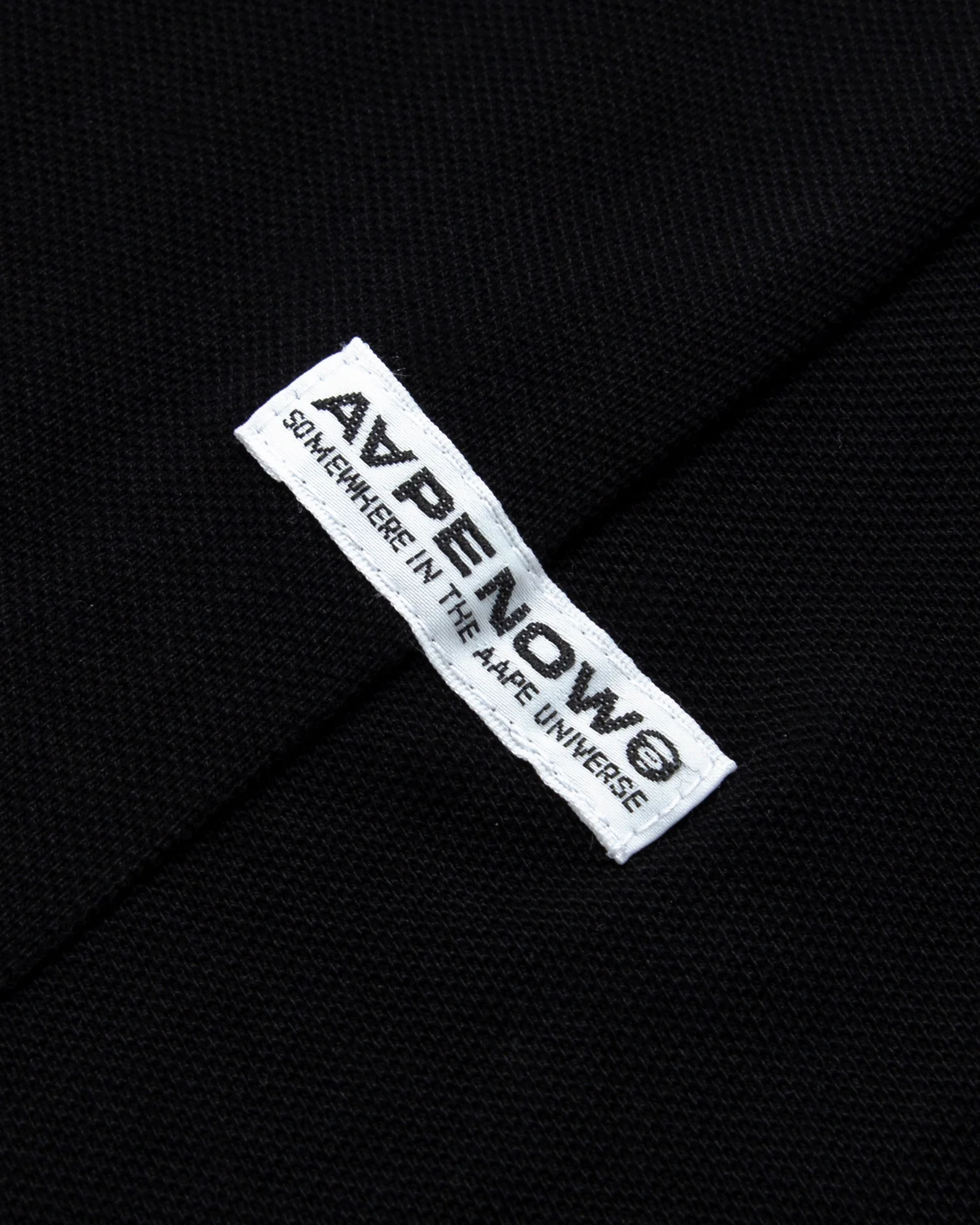 Moonface heart patch polo - Image 5