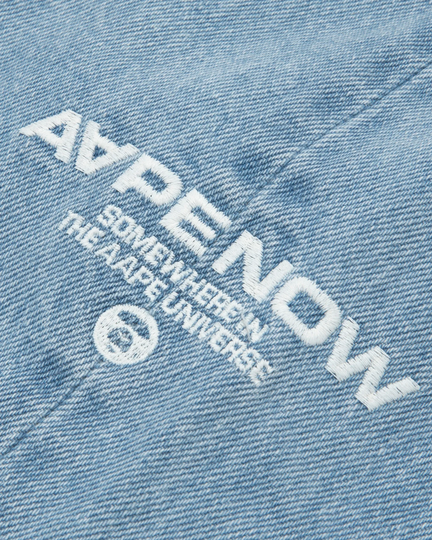 Moonface patch relaxed jeans - Image 9