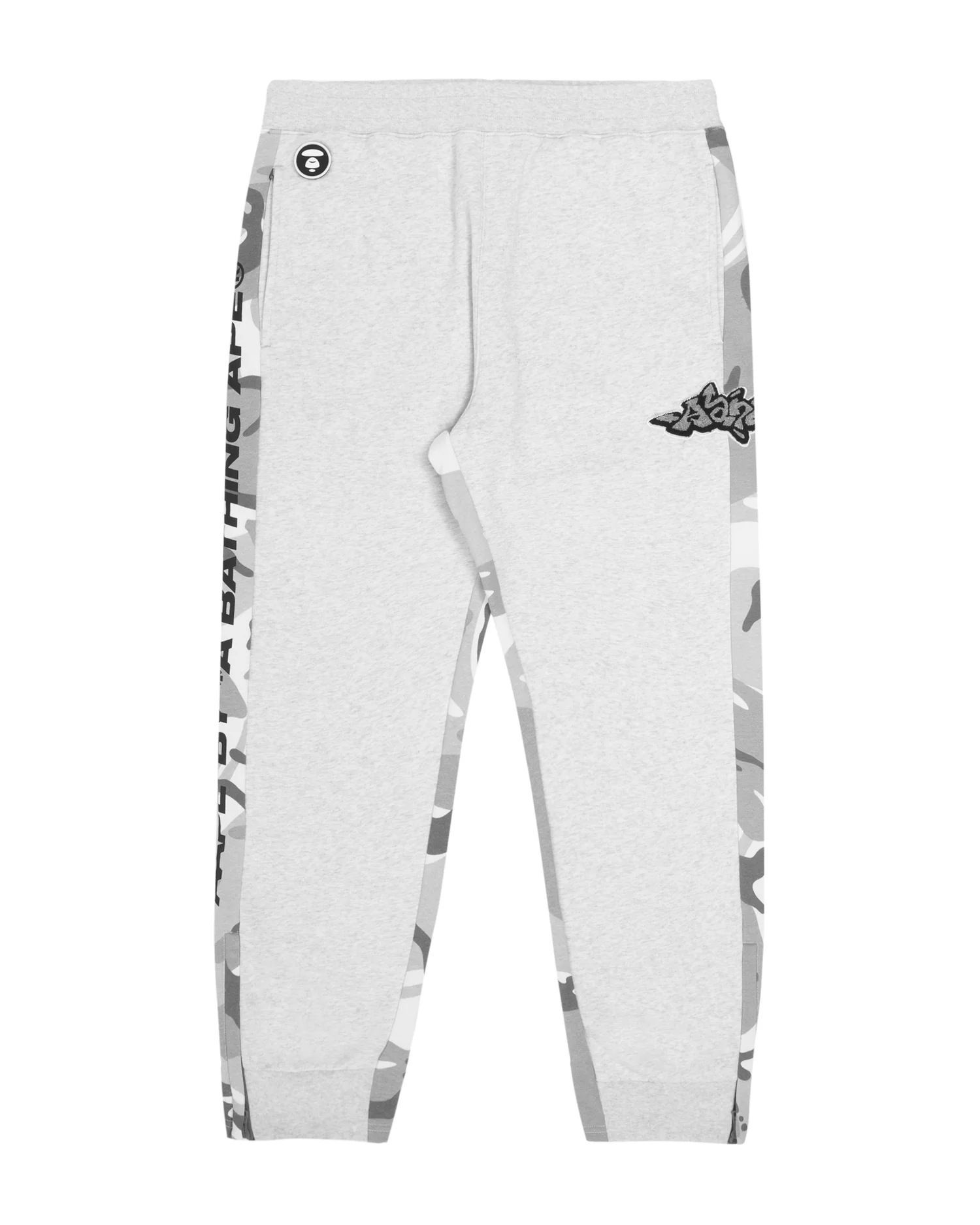 Moonface patch camo sweatpants
