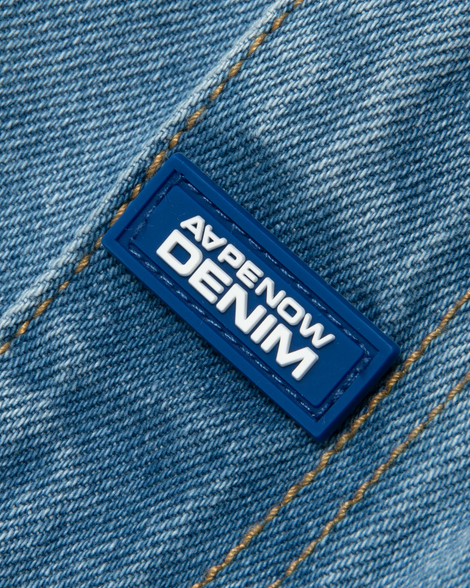 Moonface patch relaxed denim pants - Image 4