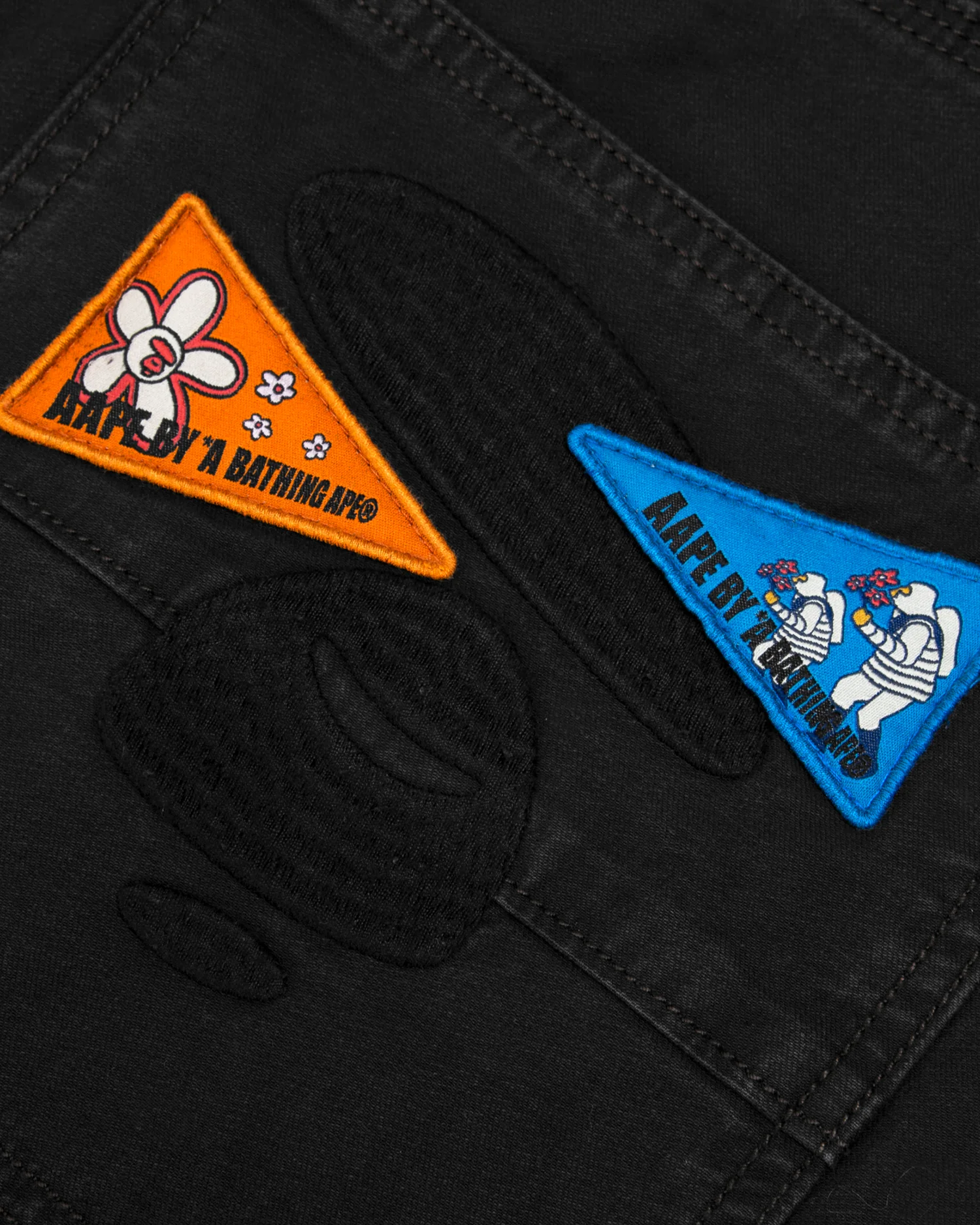 Moonface embroidered patch carpenter pants - Image 10