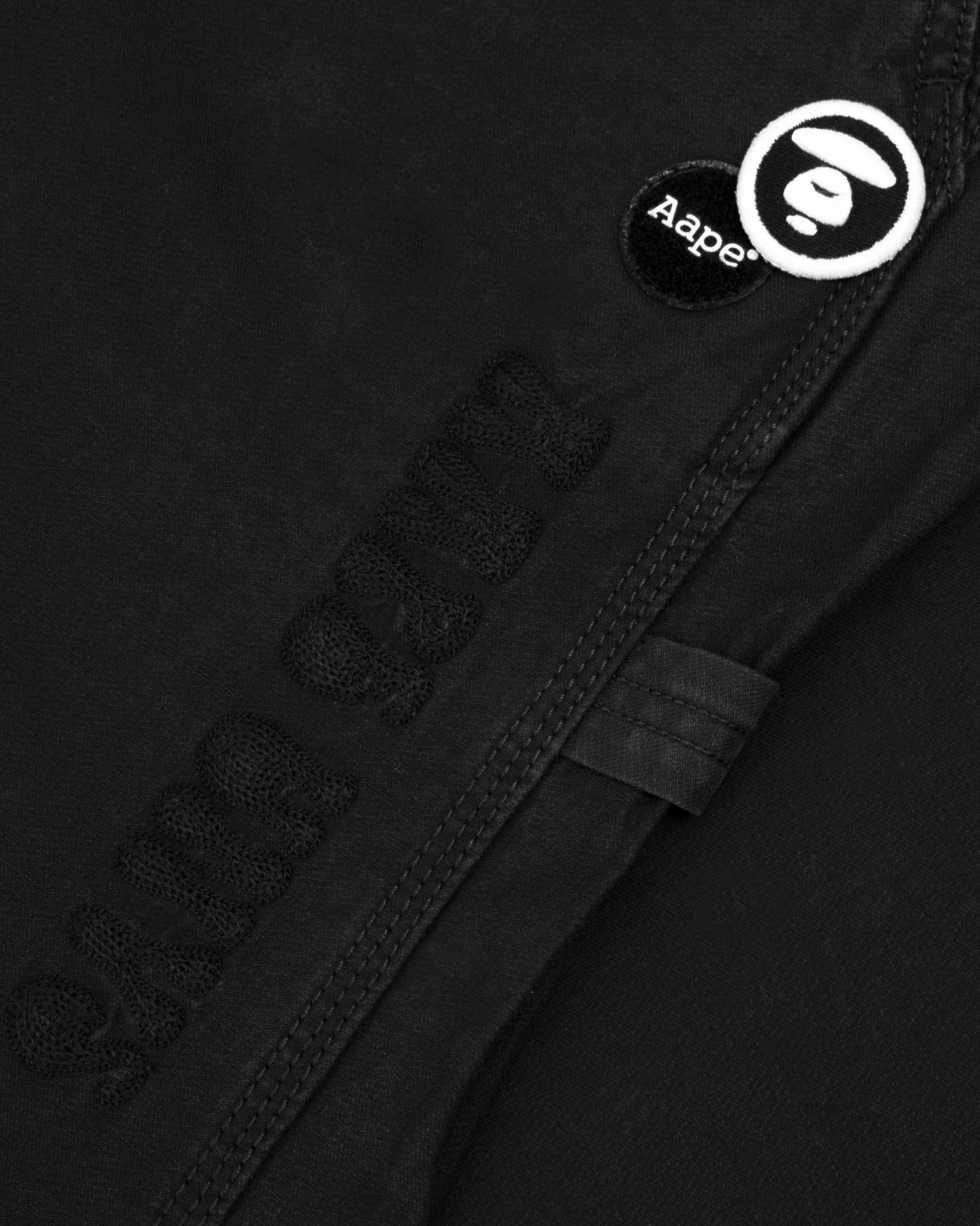 Moonface embroidered patch carpenter pants - Image 8