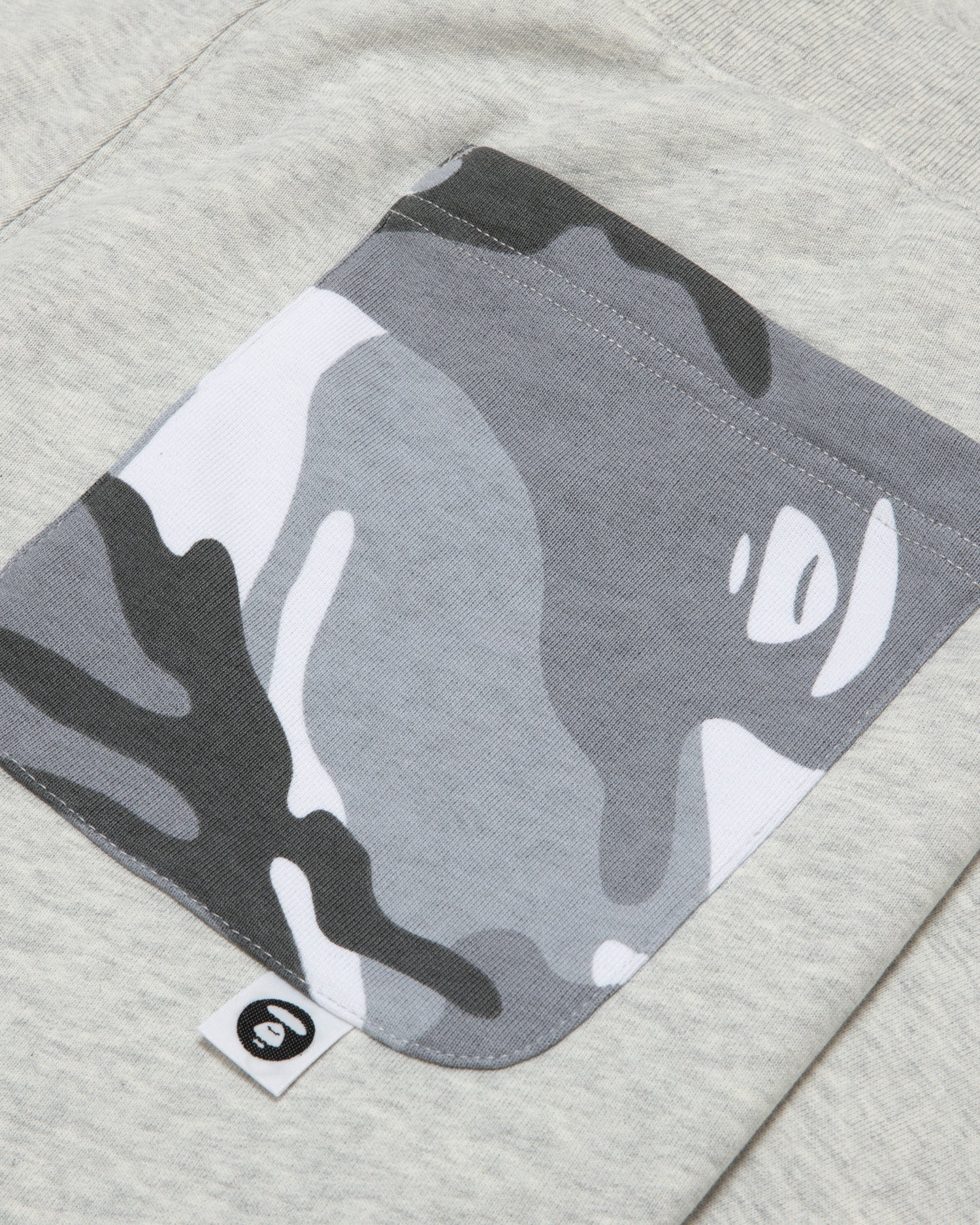 Moonface patch sweatpants - Image 3