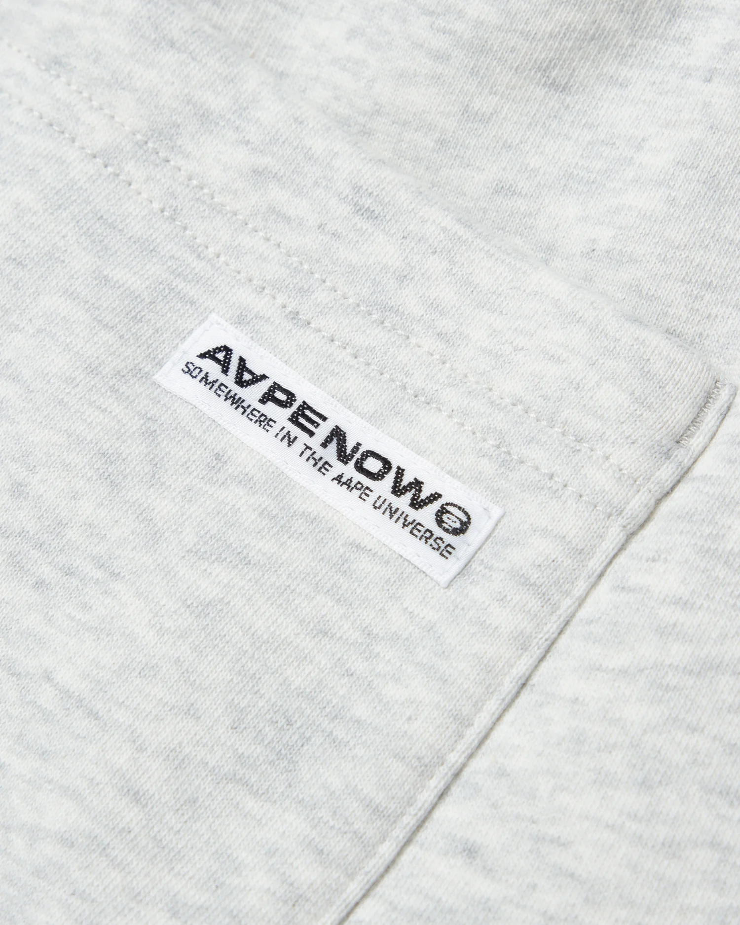 Moonface patch sweatpants - Image 14