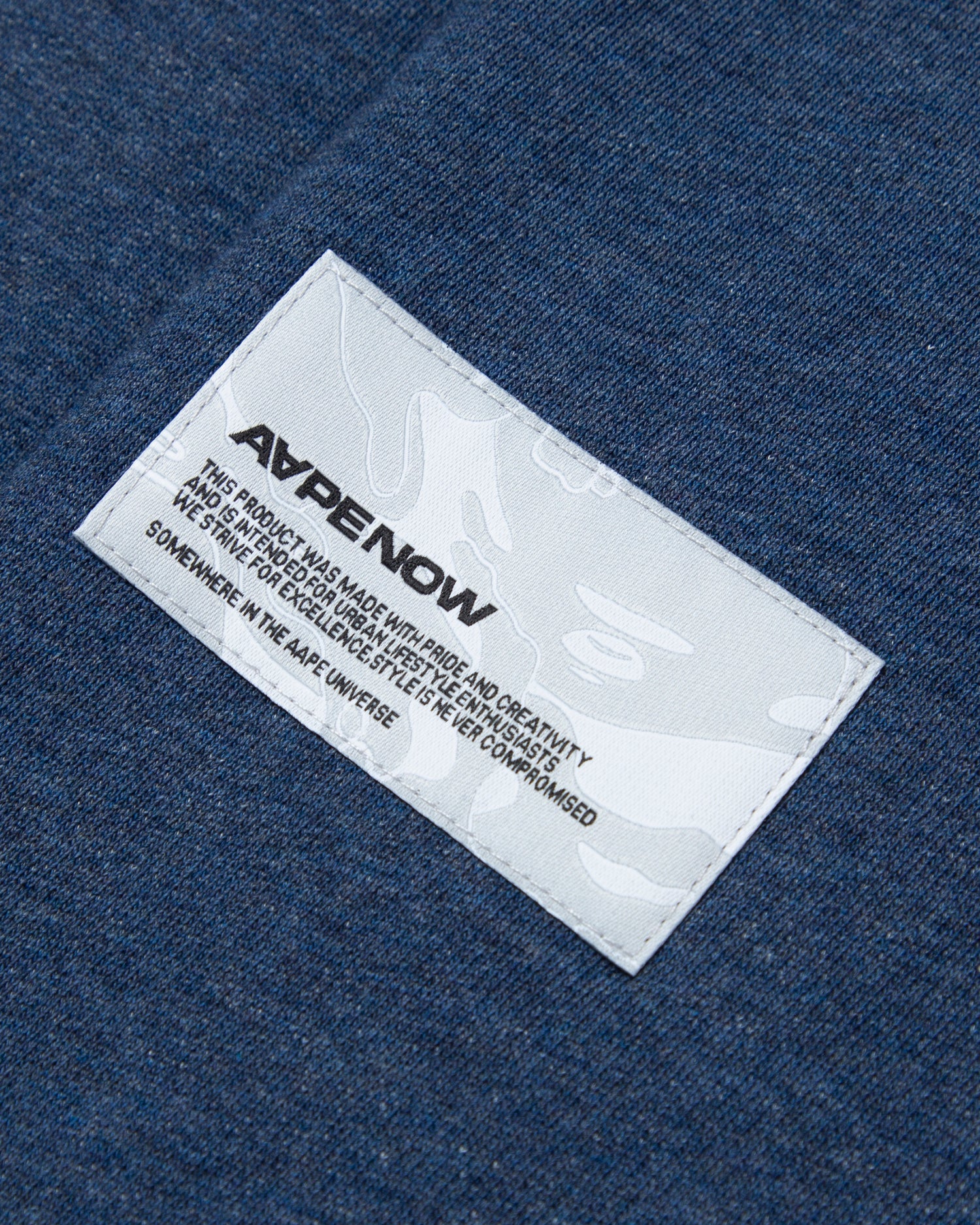 Moonface patch sweatpants - Image 4