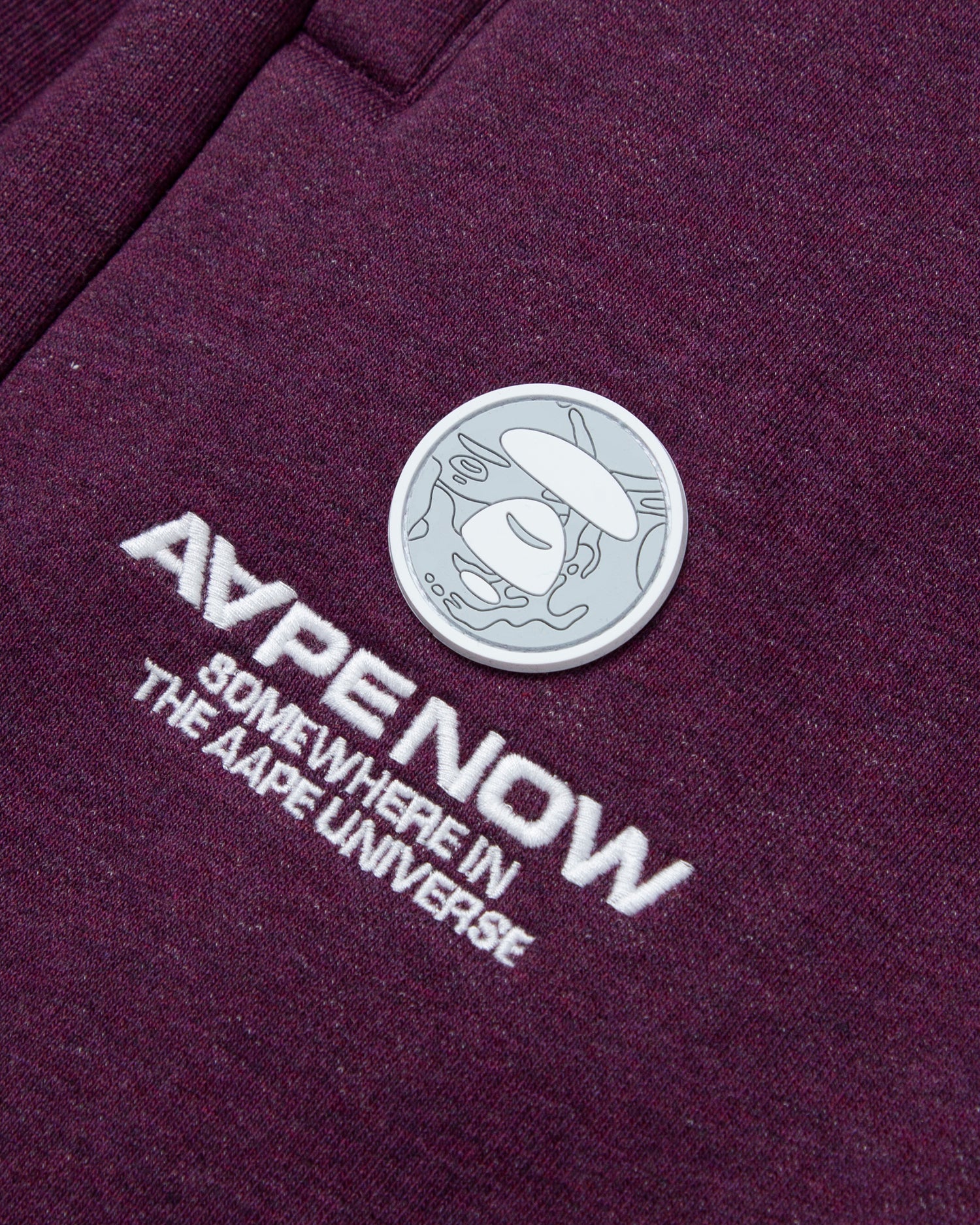 Moonface patch sweatpants - Image 8