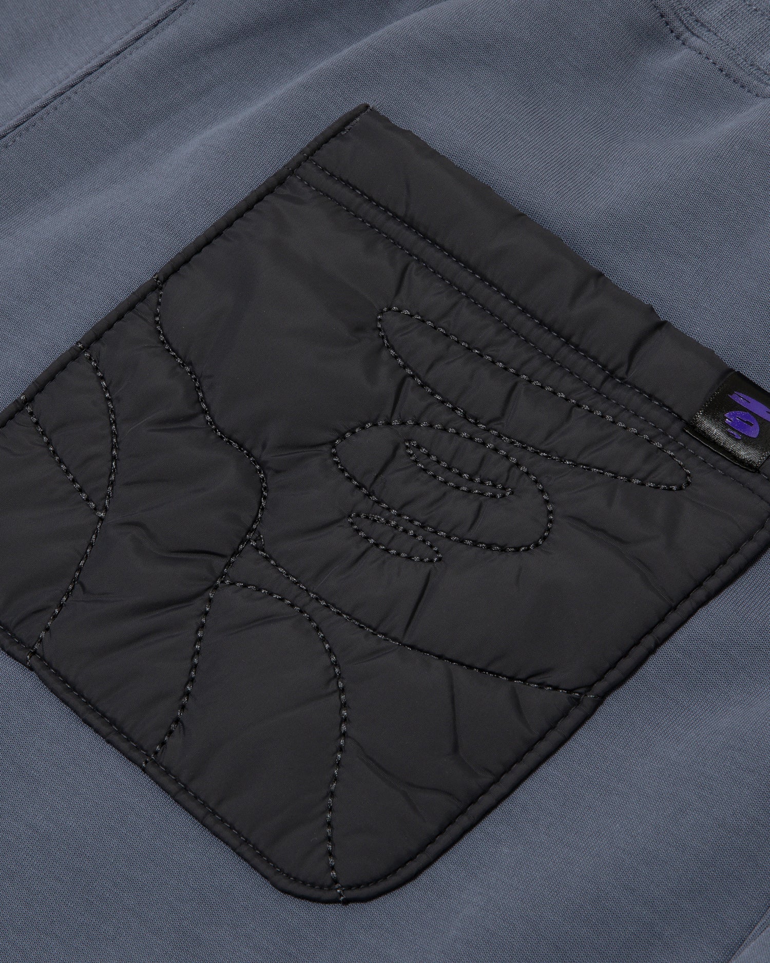 Moonface patch sweatpants - Image 9