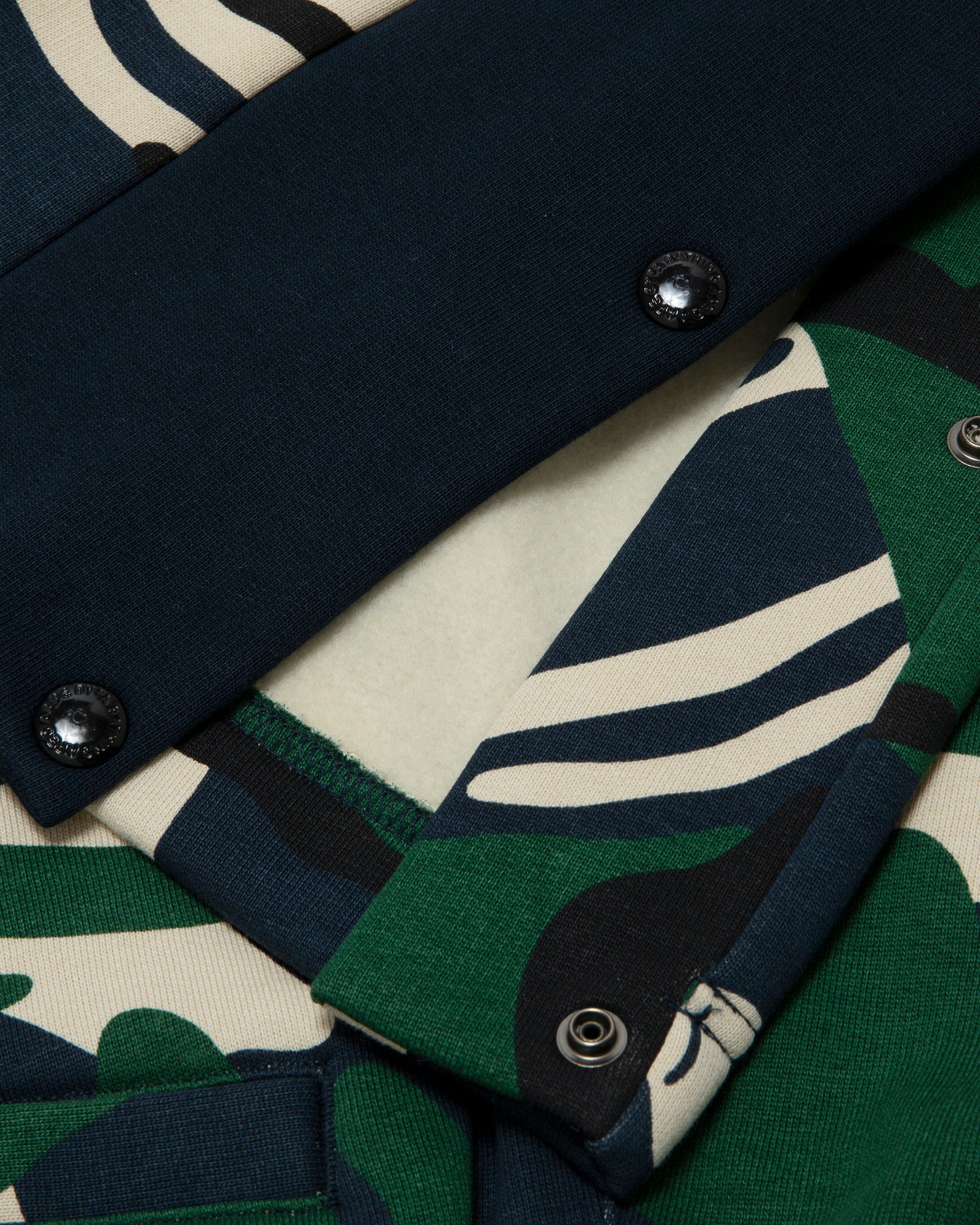 Moonface patch camo lounge pants - Image 3