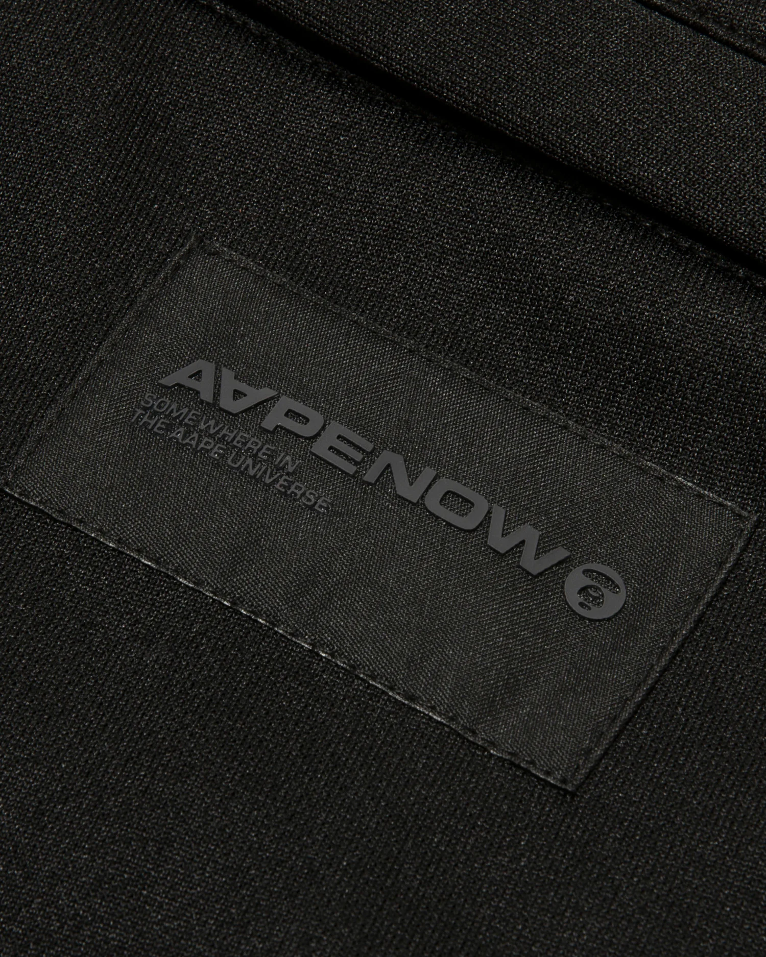 Moonface patch sweatpants - Image 5