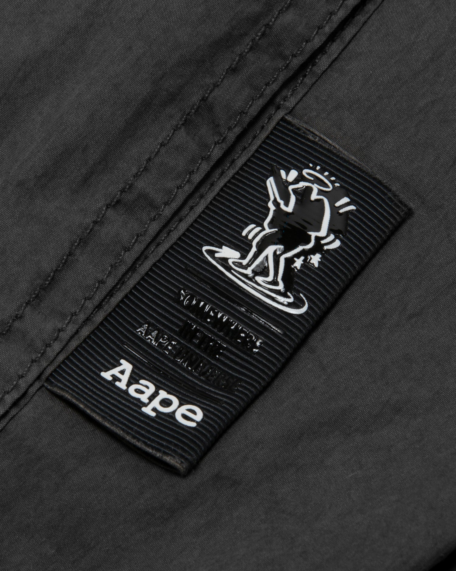 Moonface patch cargo pants - Image 10