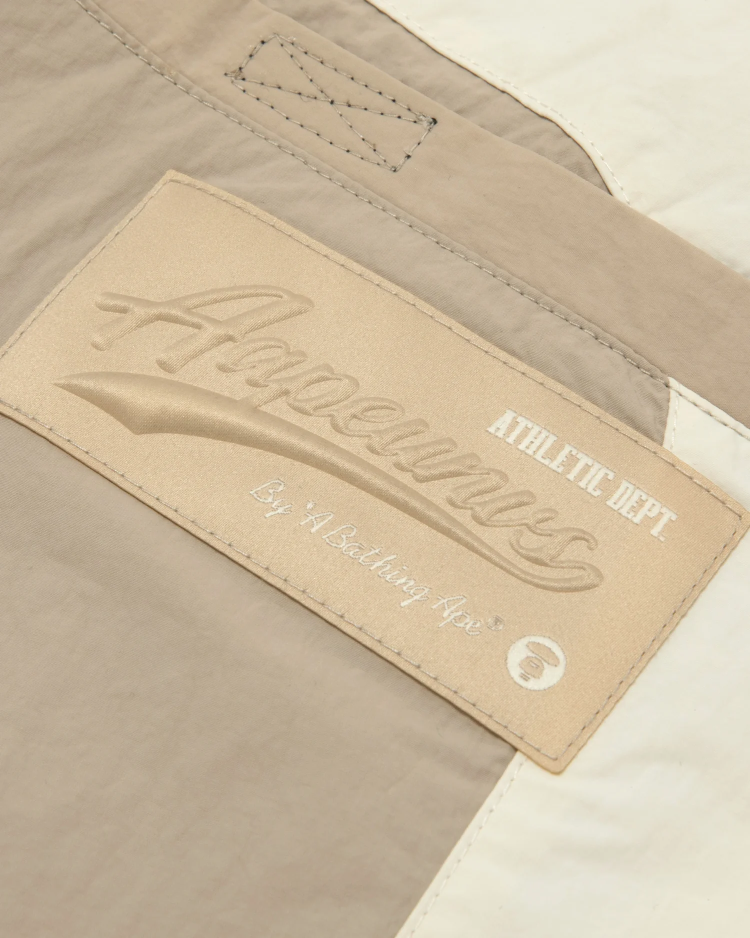 AAPEUNVS moonface jogger pants - Image 3
