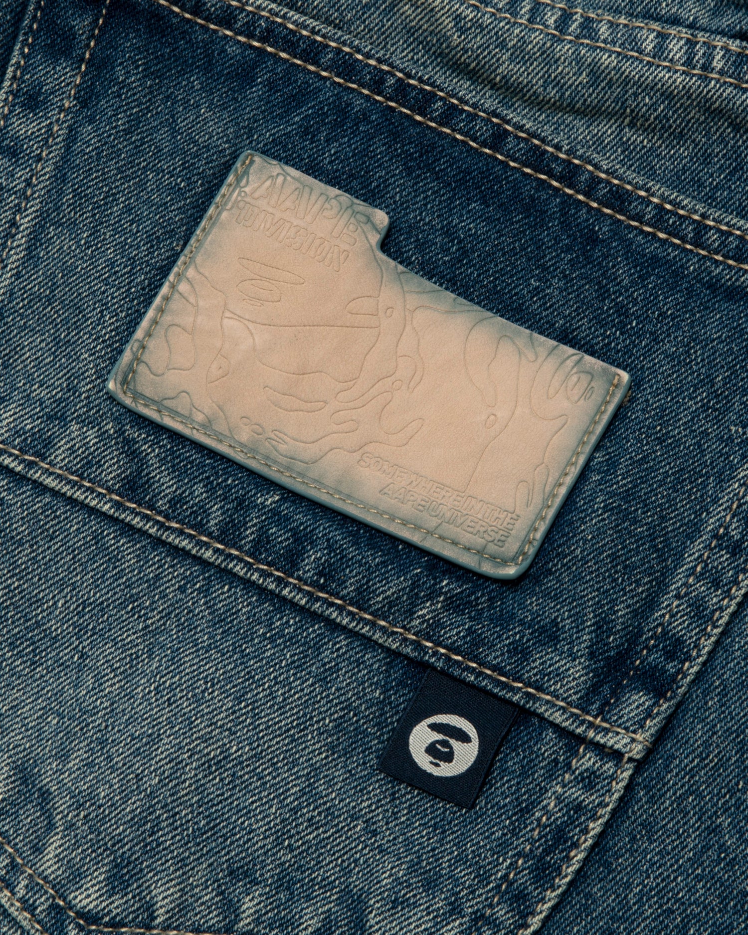 Moonface washed jeans - Image 5