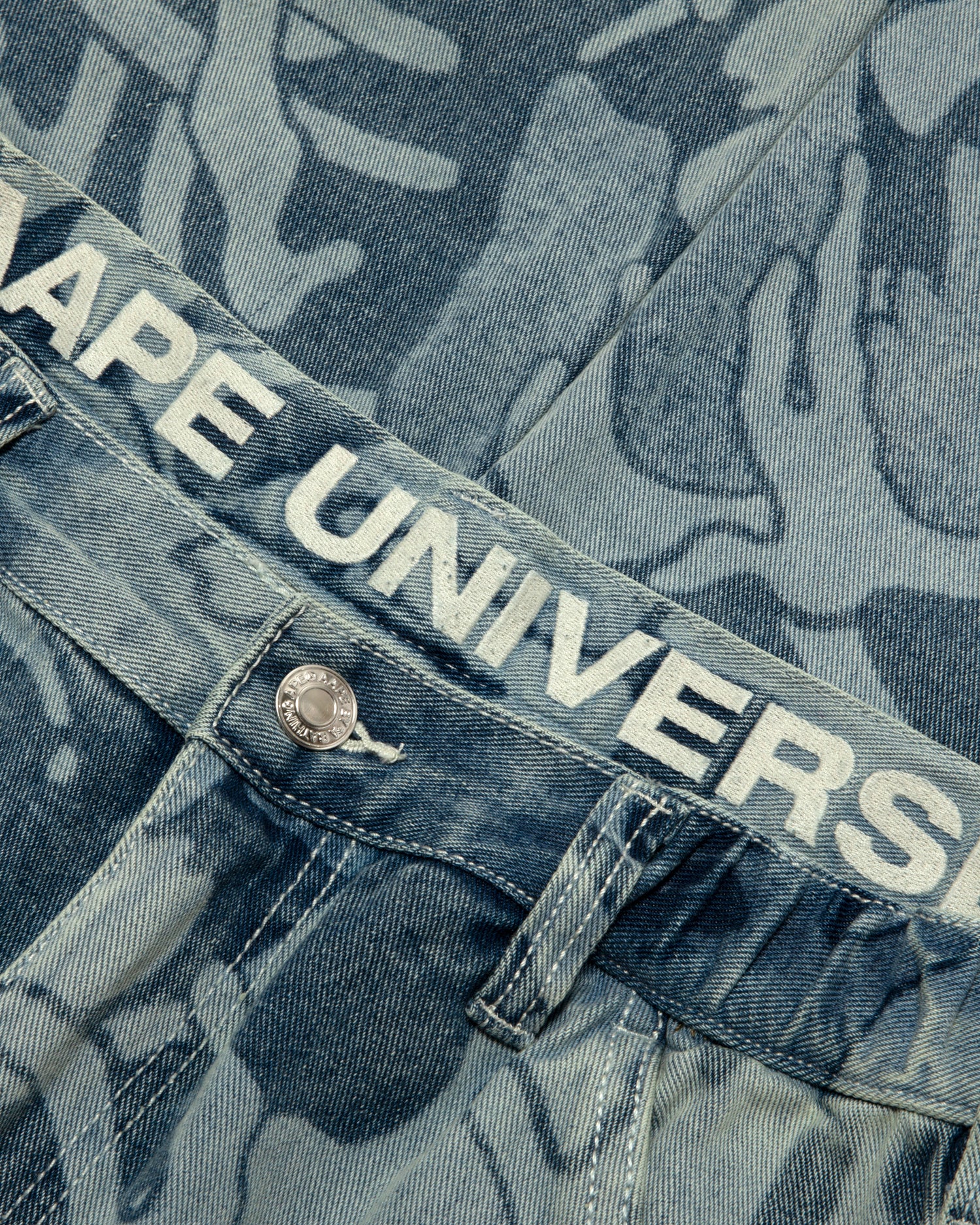 AAPEUNVS camo jeans - Image 6