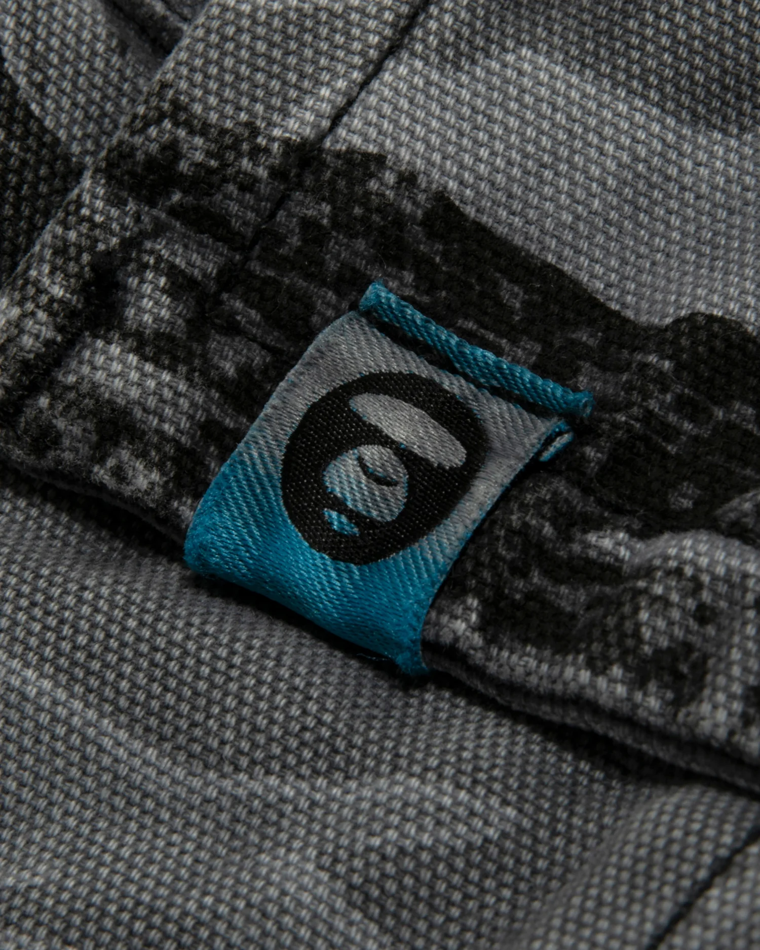 AAPEUNVS camo pants - Image 4