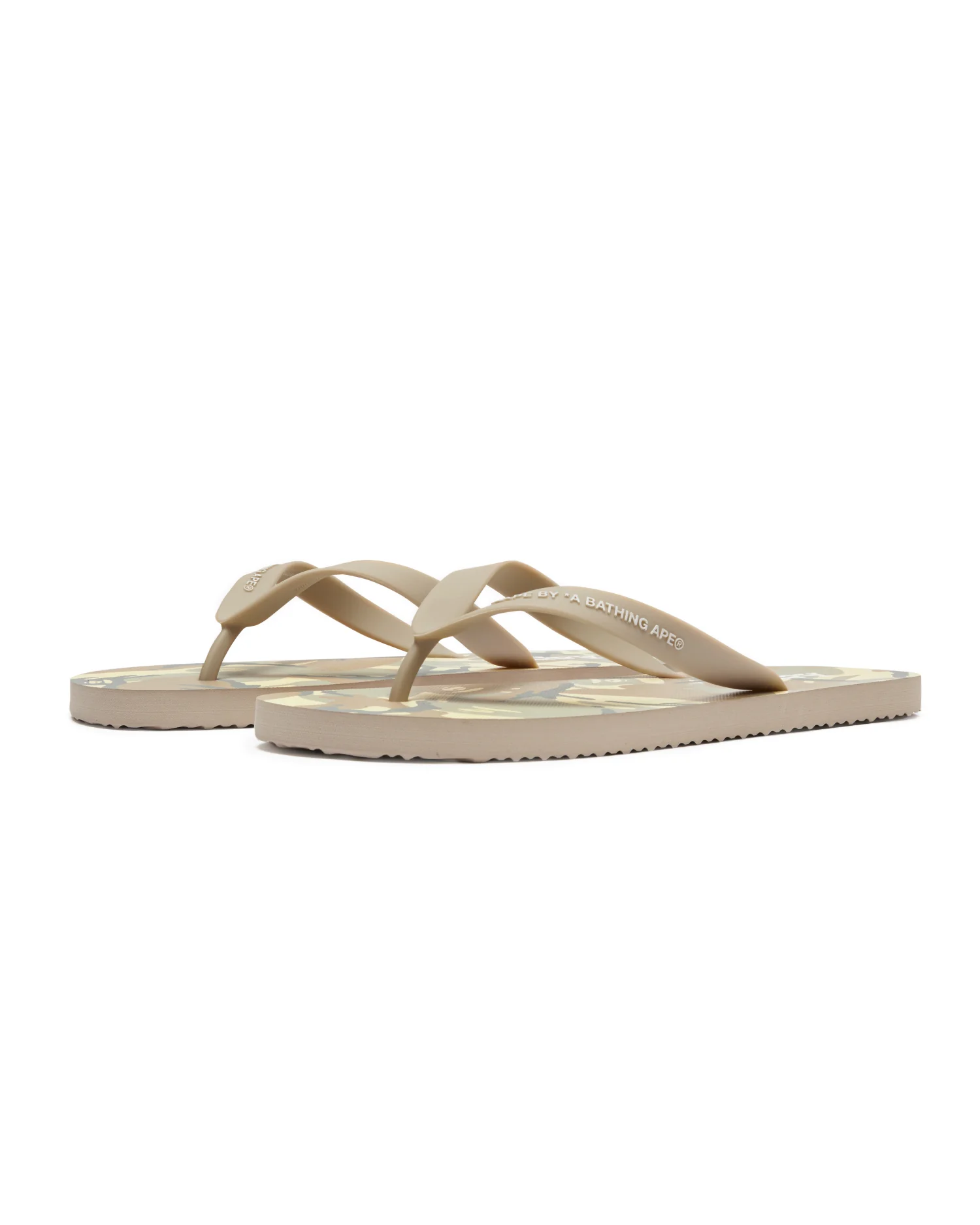Camo patterned flipflops - Image 3