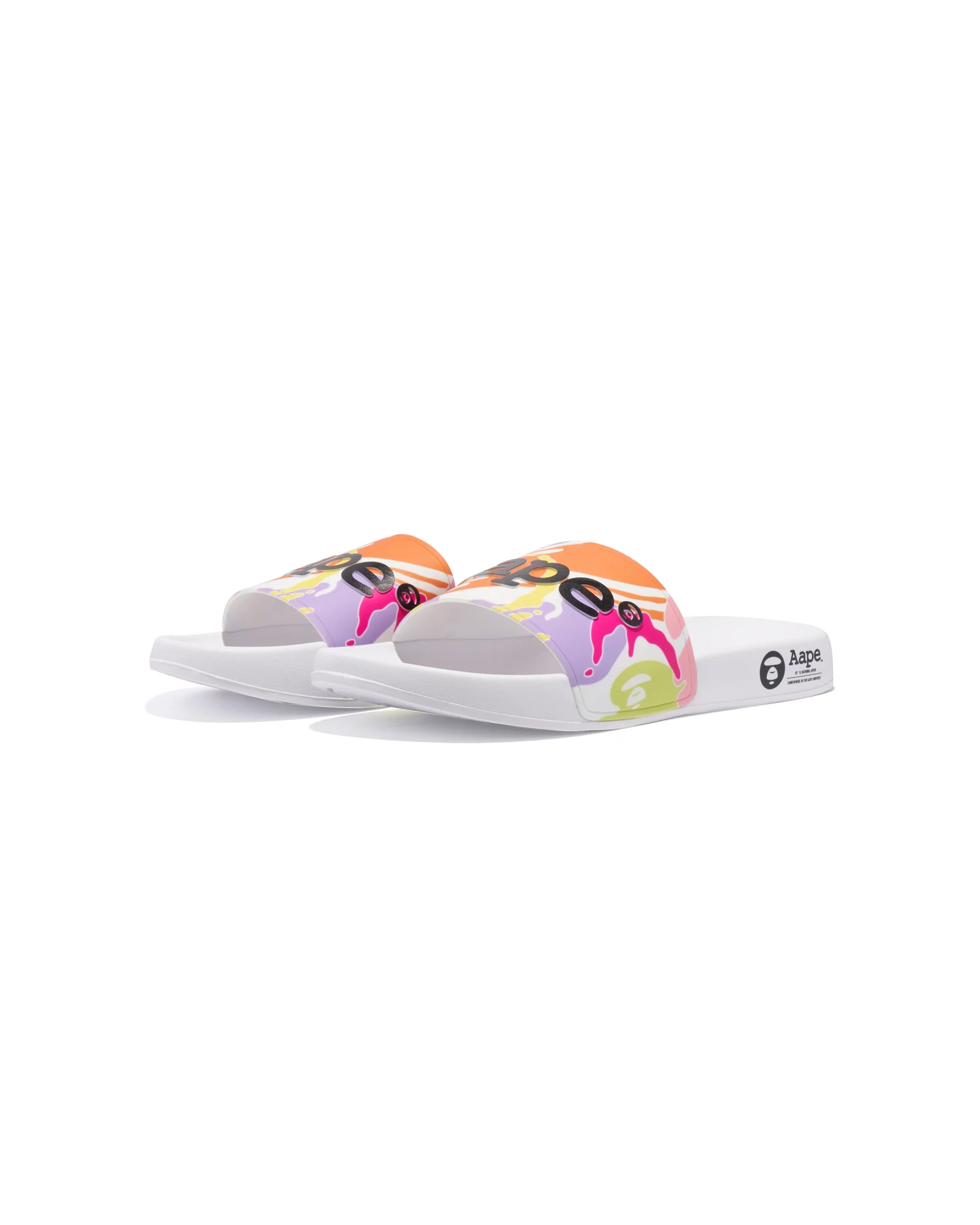 Moonface embossed camo slides - Image 11