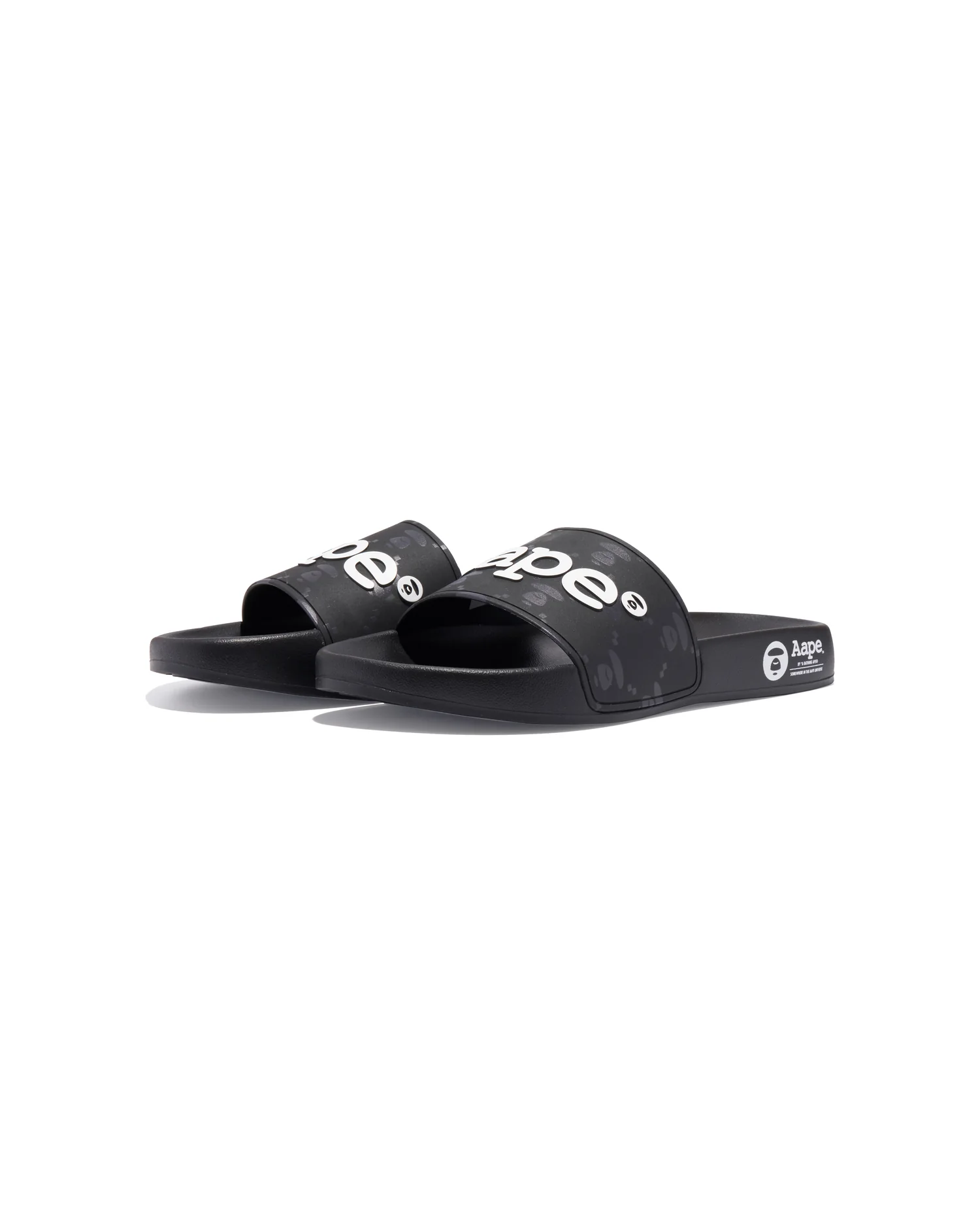 Moonface embossed camo slides - Image 3