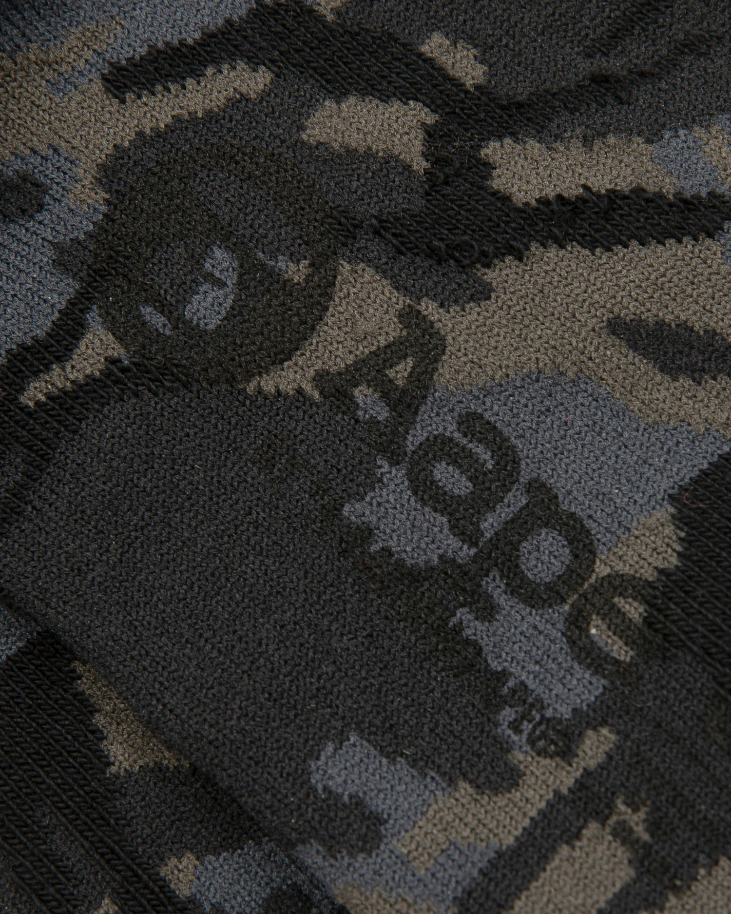 Moonface logo camo crew socks - Image 3