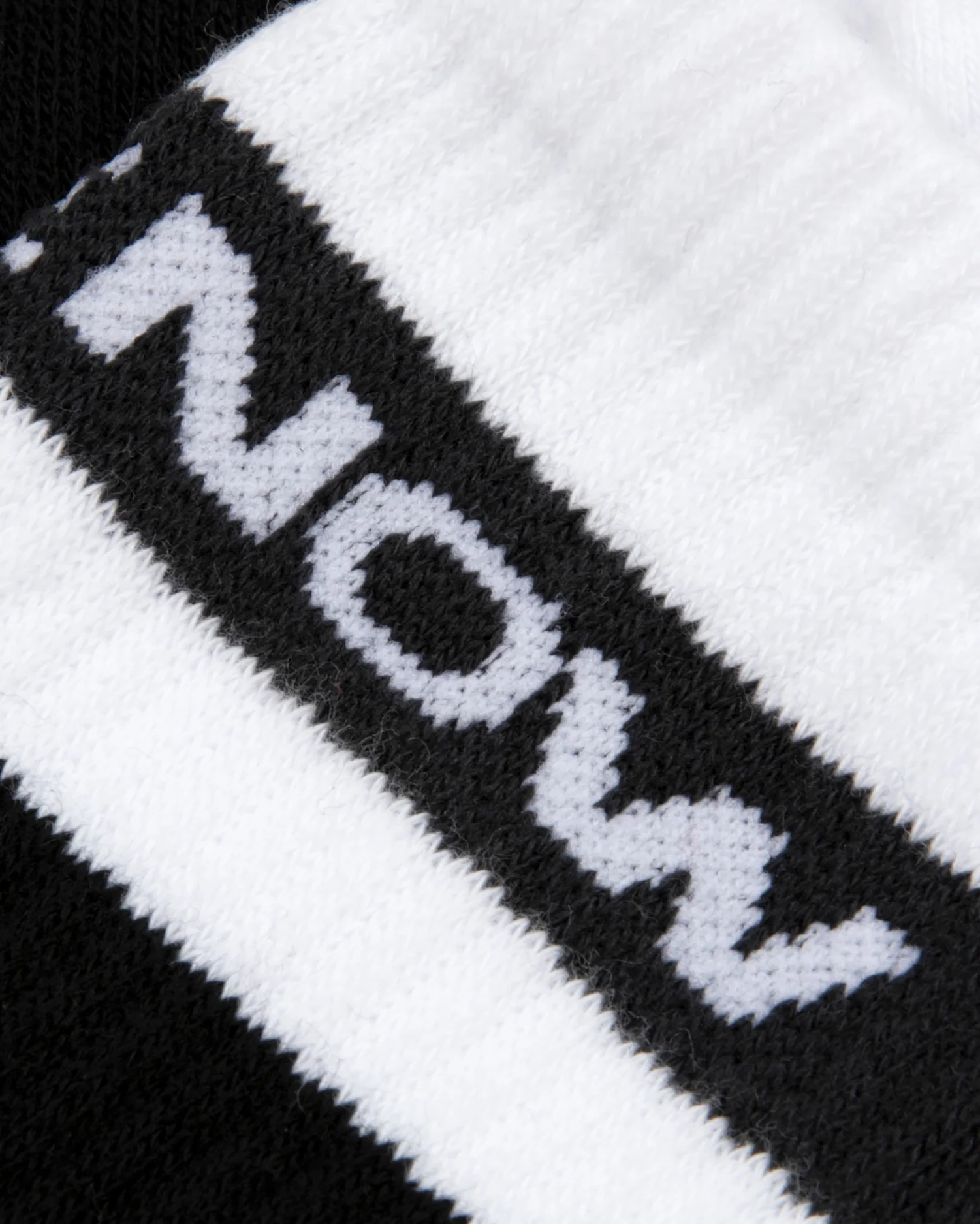 AAPENOW moonface stripe socks - Image 10