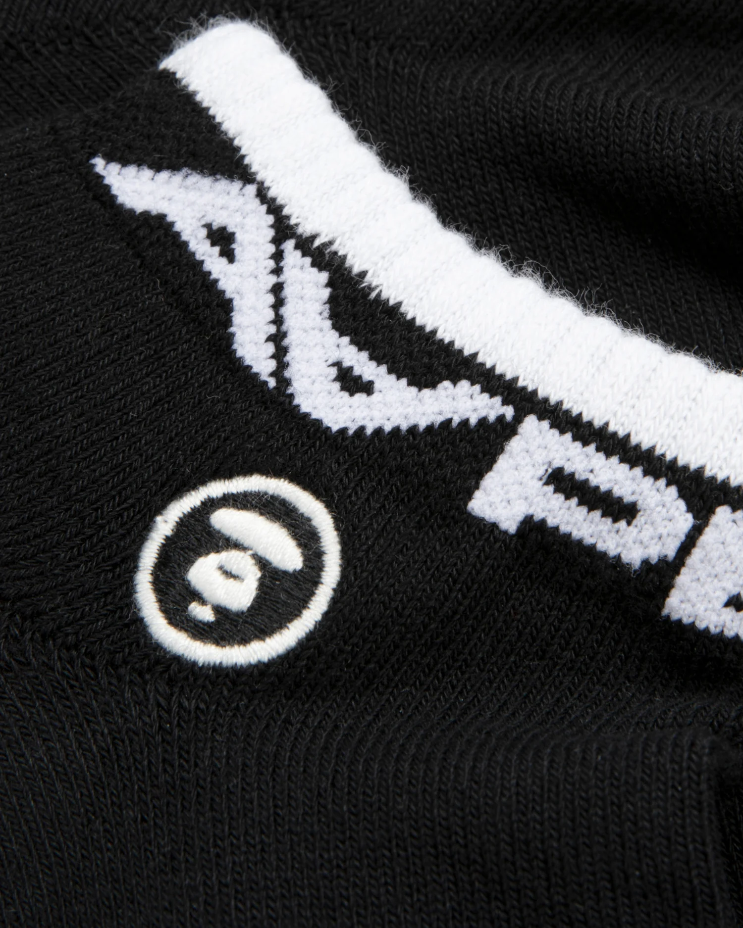AAPENOW moonface socks - Image 4