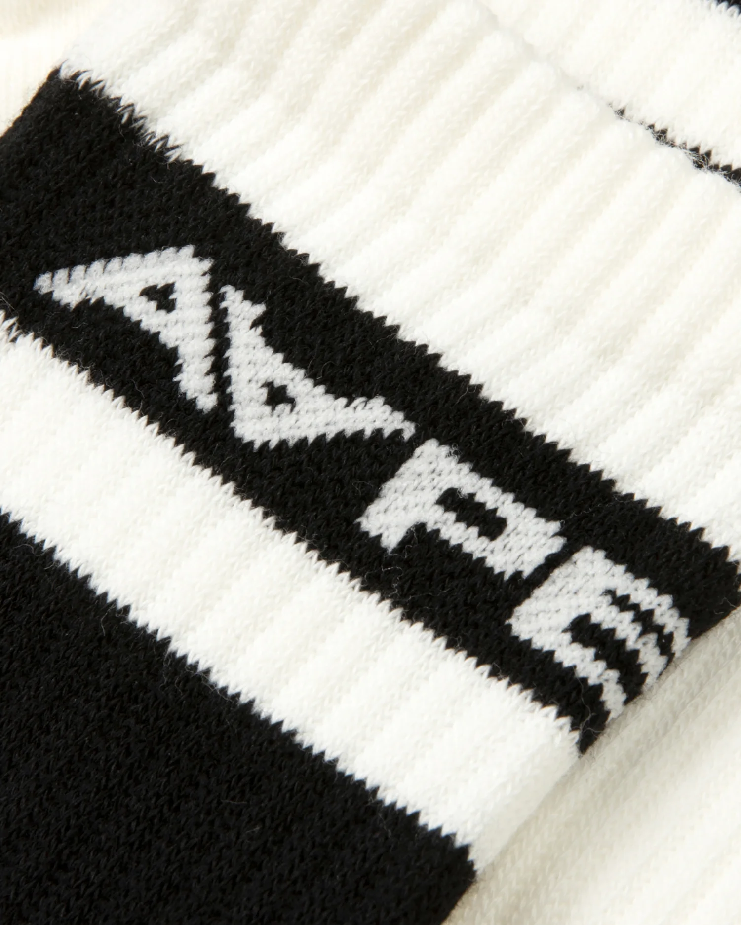 AAPENOW moonface logo striped socks - Image 5