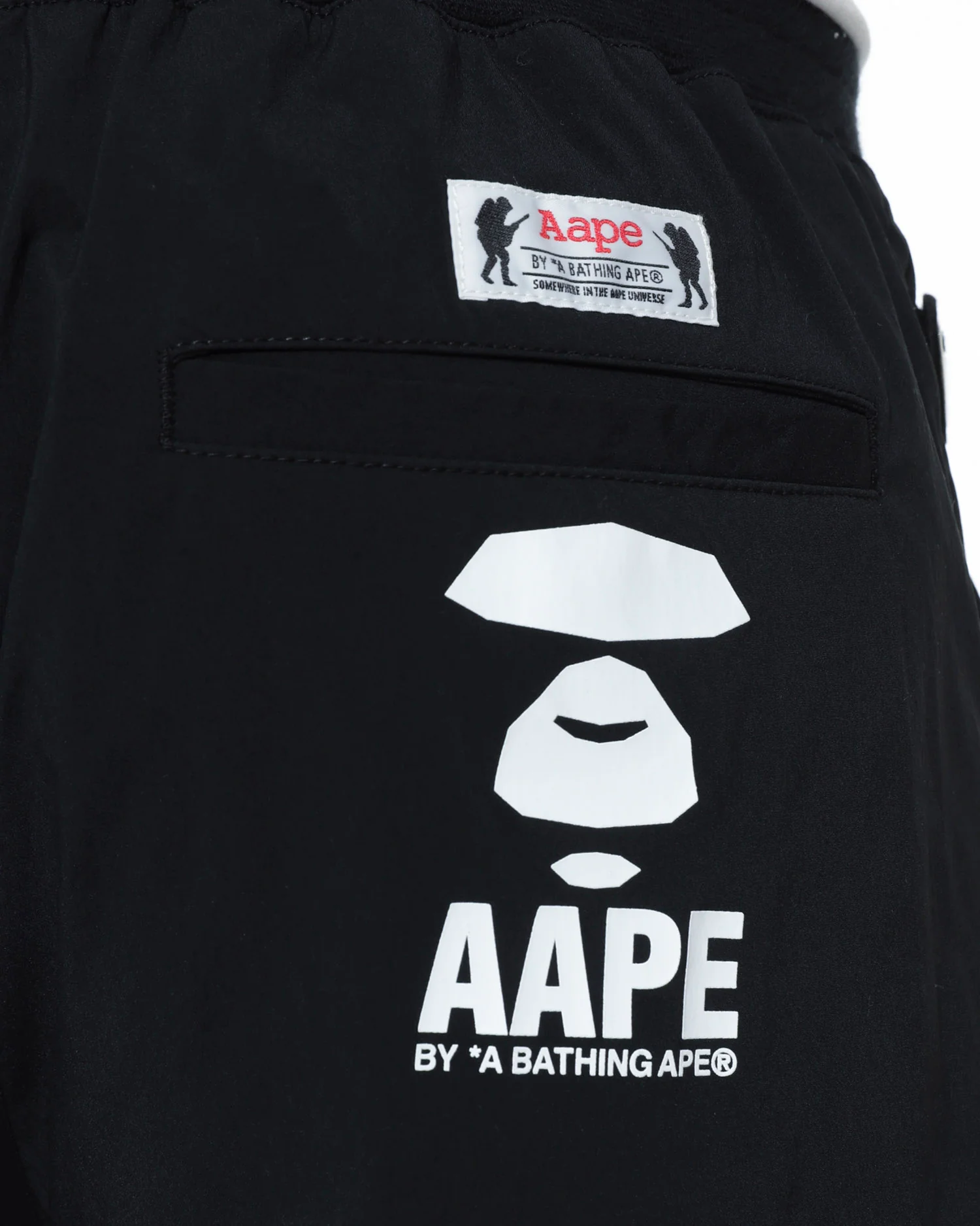 Logo print loose chino shorts - Image 12